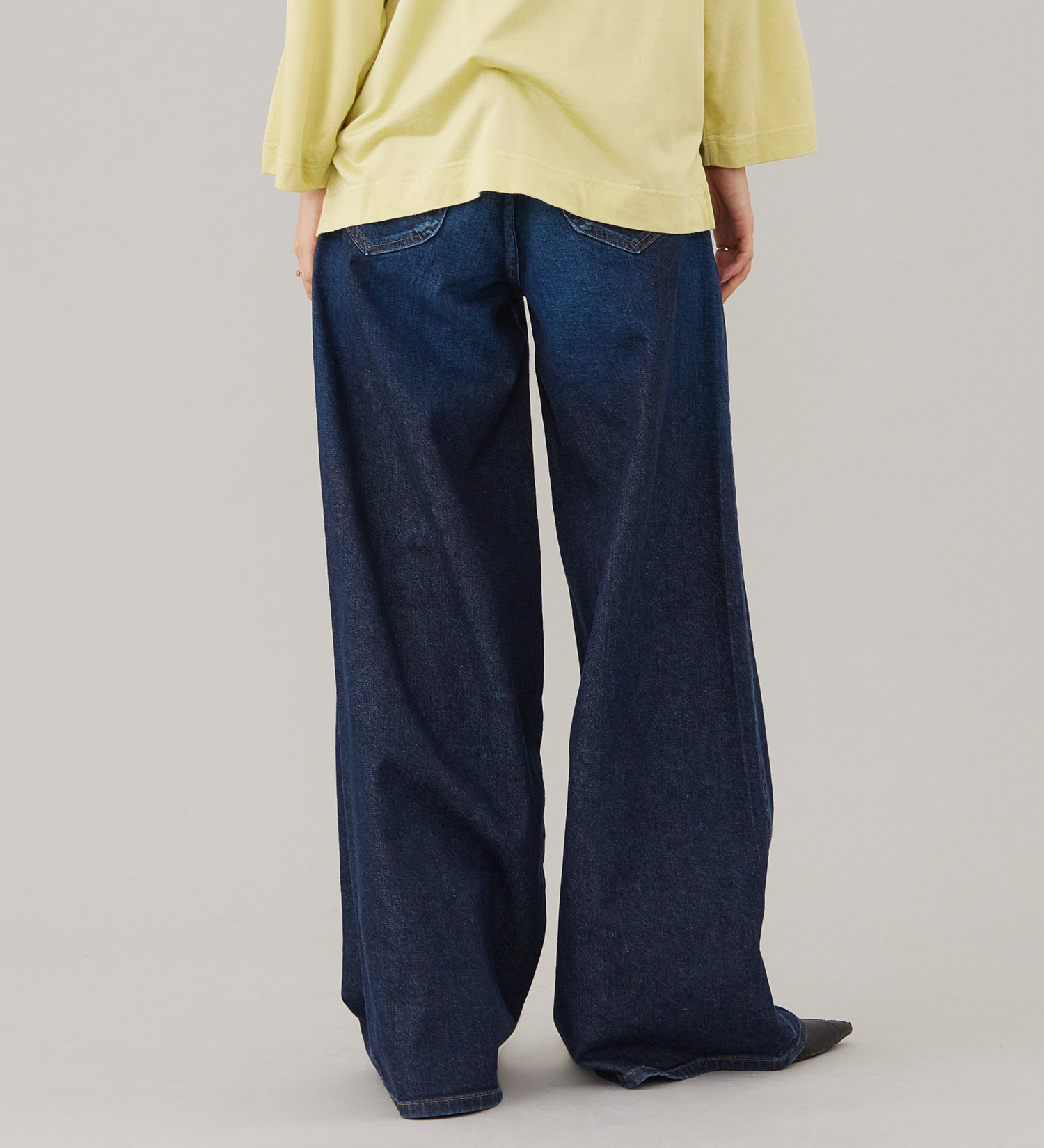 Lee(リー)のSTANDARD WARDROBE LASTIC リラックスワイド【ストレッチデニム】|パンツ/デニム/ジーンズパンツ/レディース|濃色ブルー