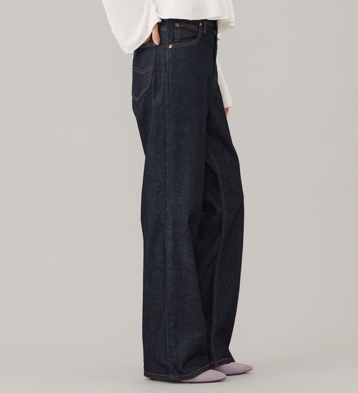Lee(リー)のSTANDARD WARDROBE LASTIC ストレート【ストレッチデニム】|パンツ/デニム/ジーンズパンツ/レディース|インディゴブルー