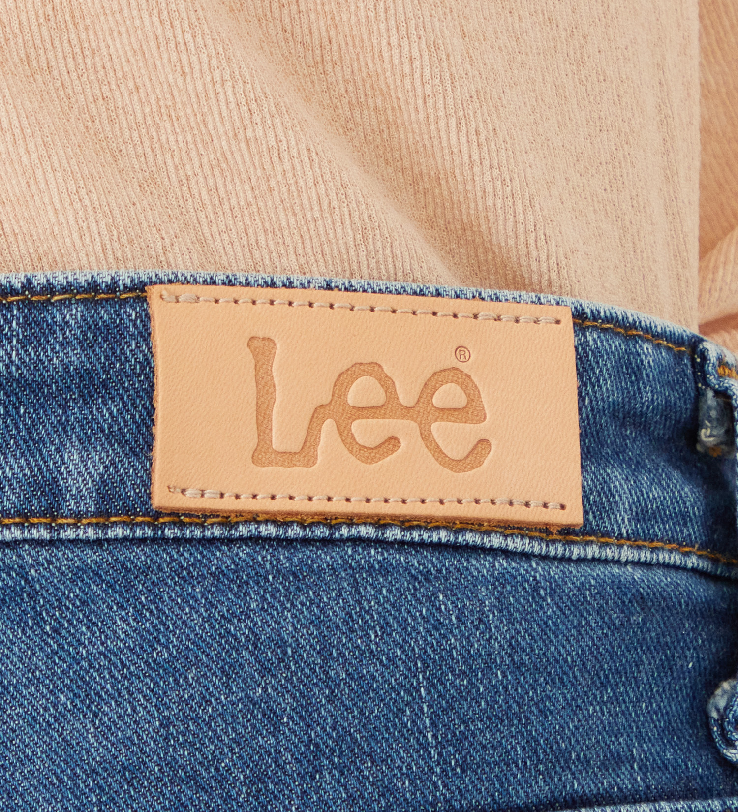 Lee(リー)のSTANDARD WARDROBE LASTIC ストレート【ストレッチデニム】|パンツ/デニム/ジーンズパンツ/レディース|中色ブルー