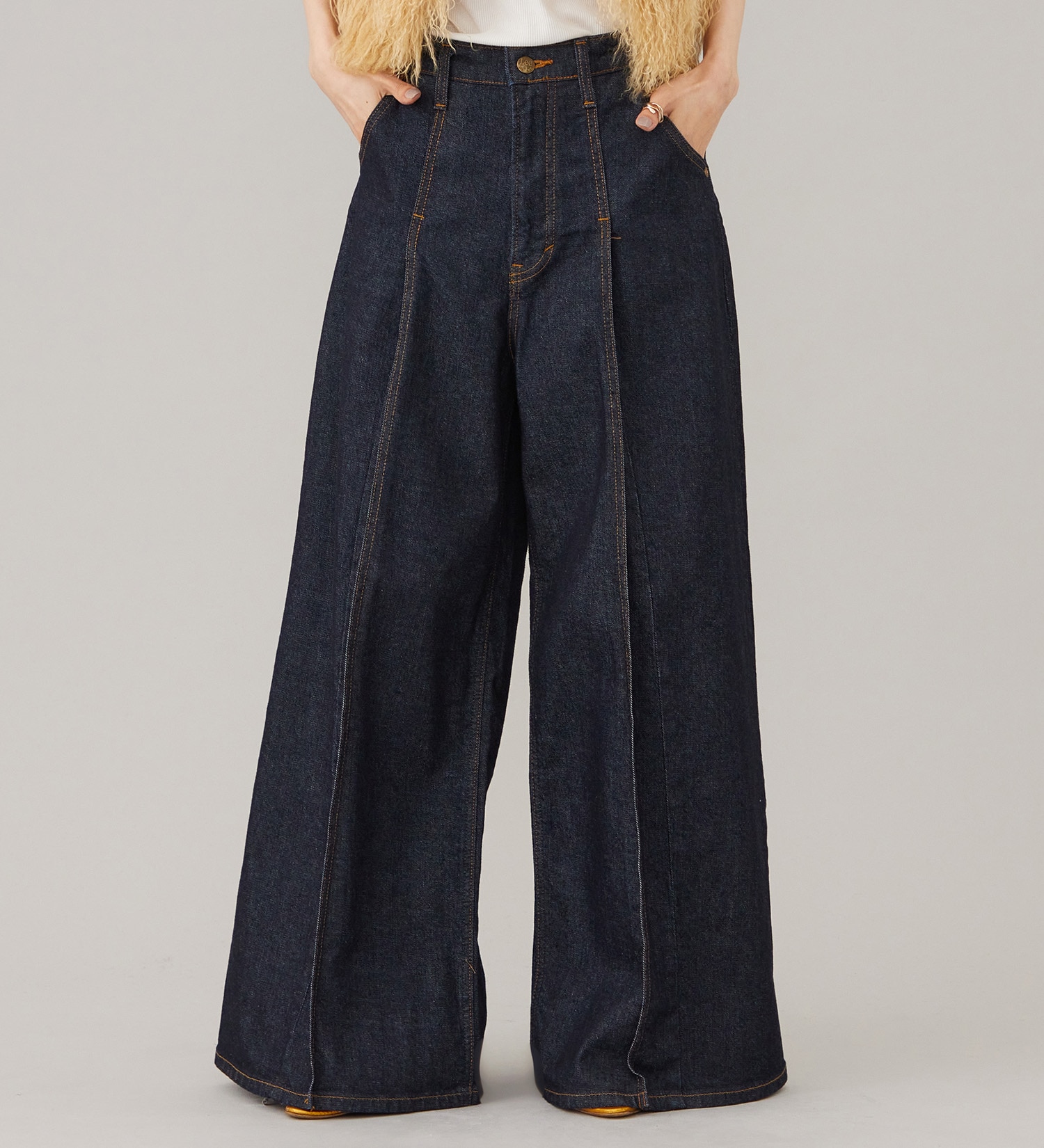 Lee(リー)のSTANDARD WARDROBE LASTIC プリ―テッドワイド【ストレッチデニム】|パンツ/デニム/ジーンズパンツ/レディース|インディゴブルー