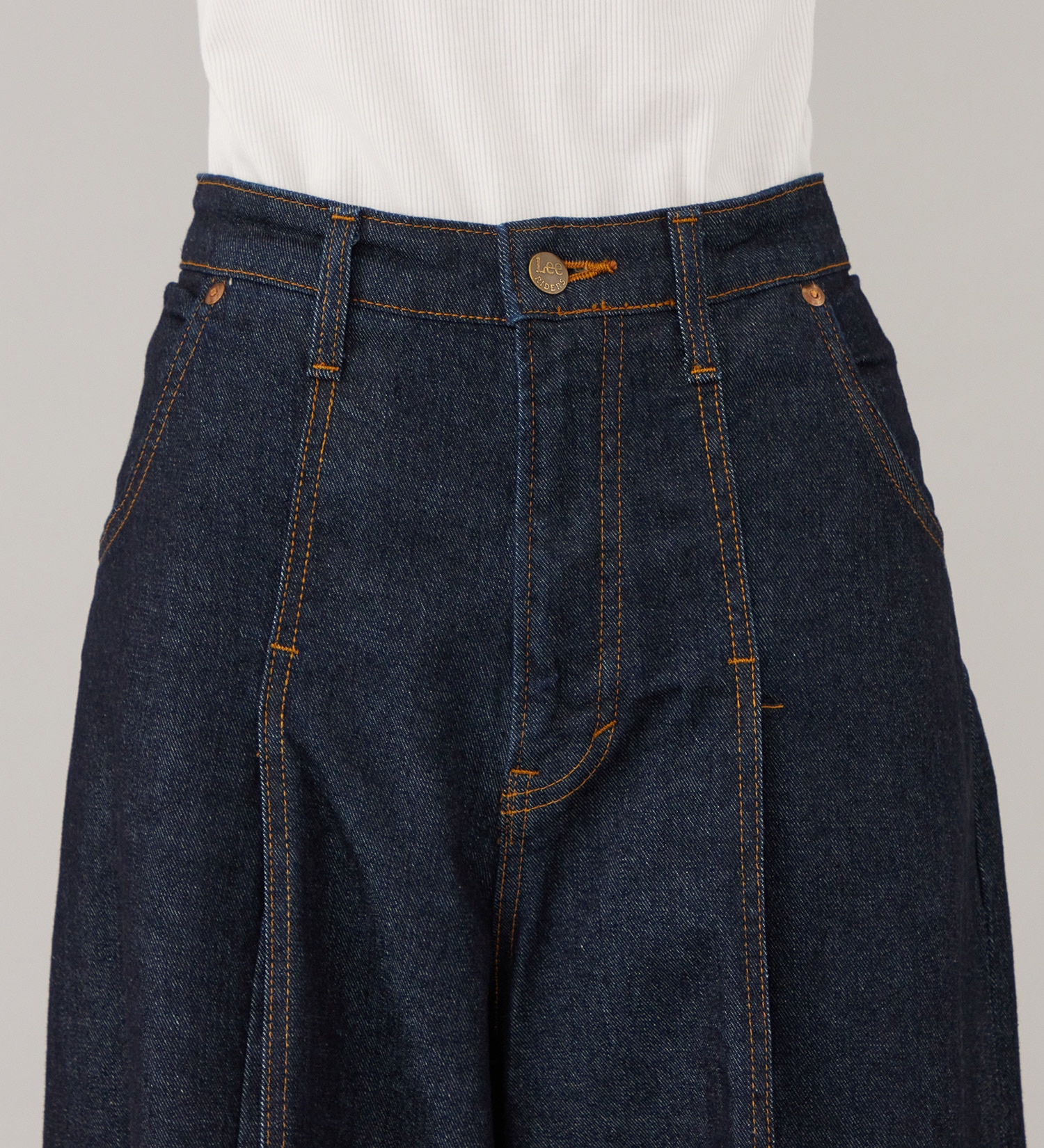 Lee(リー)のSTANDARD WARDROBE LASTIC プリ―テッドワイド【ストレッチデニム】|パンツ/デニム/ジーンズパンツ/レディース|インディゴブルー