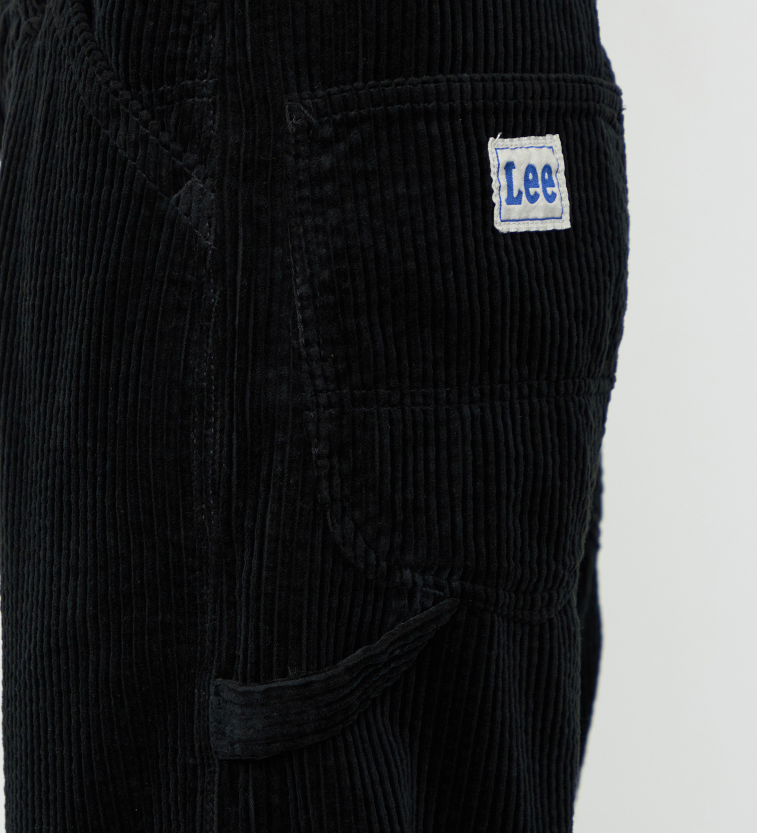 Lee(リー)の【秋冬】レディ―ス ペインターワイドコーデュロイパンツ DUNGAREES|パンツ/パンツ/レディース|ブラック