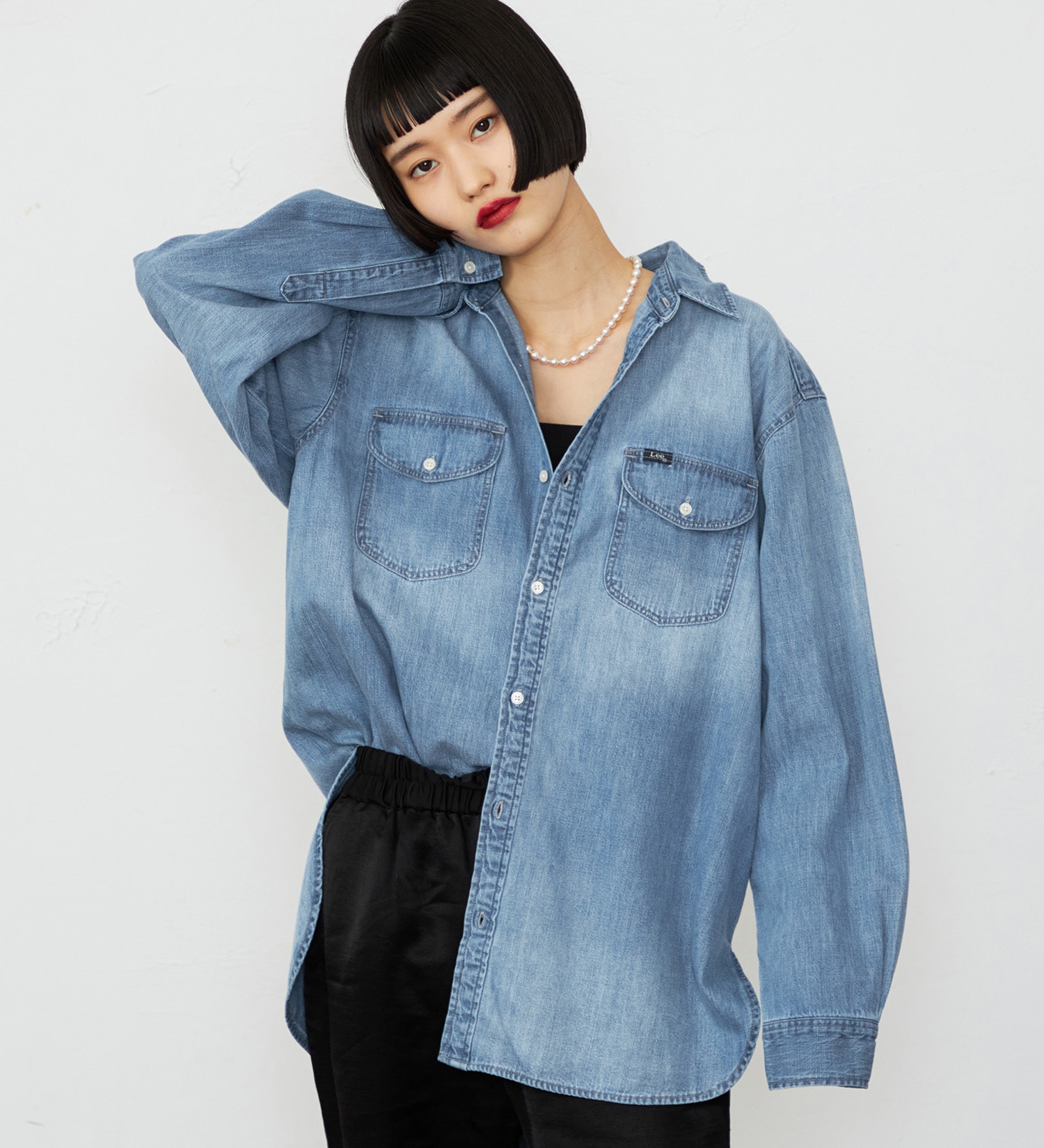 Lee(リー)の【予約】ワークデニムシャツ ライトオンスで着やすい 羽織|トップス/シャツ/ブラウス/レディース|淡色ブルー