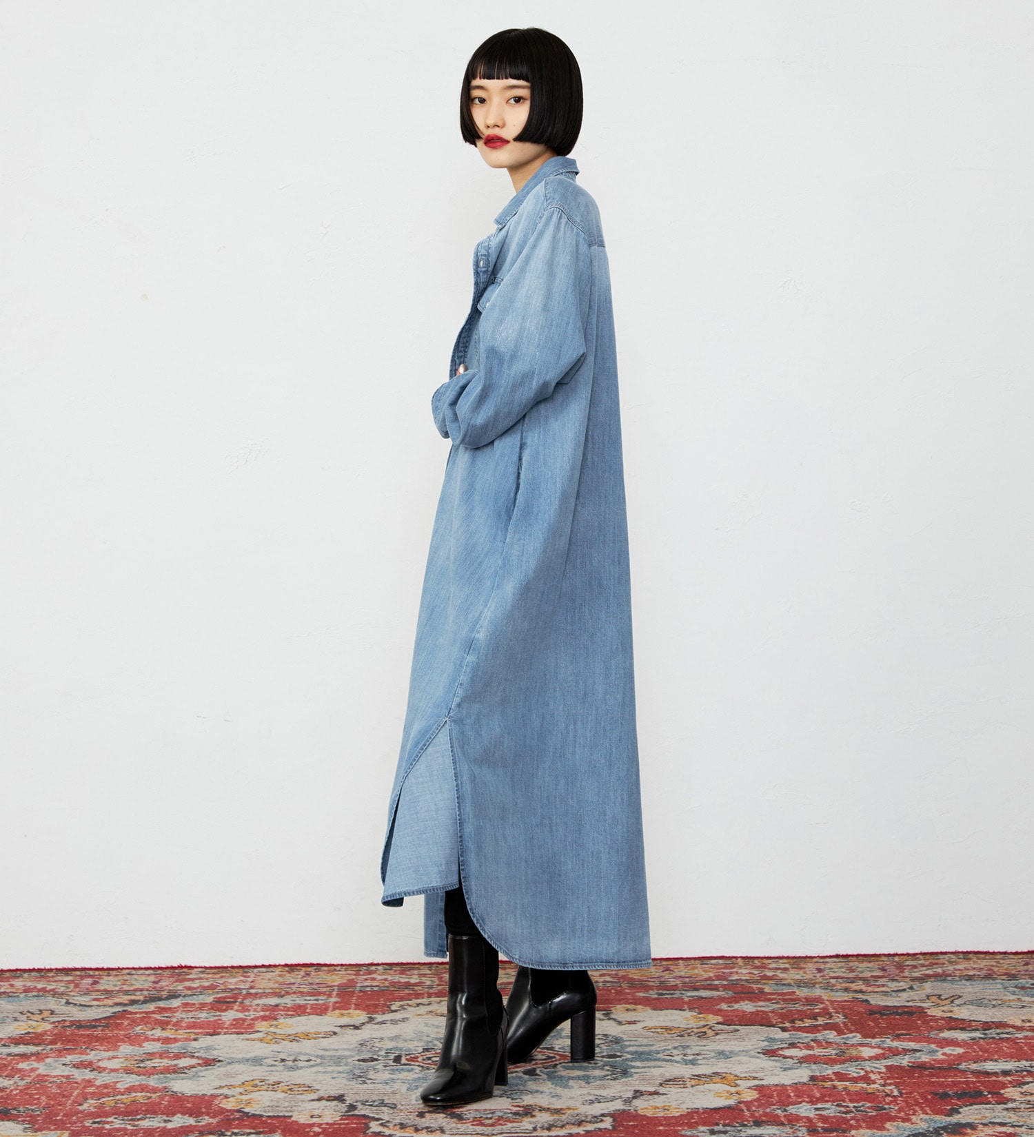 Lee(リー)の【予約】ワークデニムシャツワンピース ライトオンスで着やすい|ワンピース/シャツワンピース/レディース|淡色ブルー