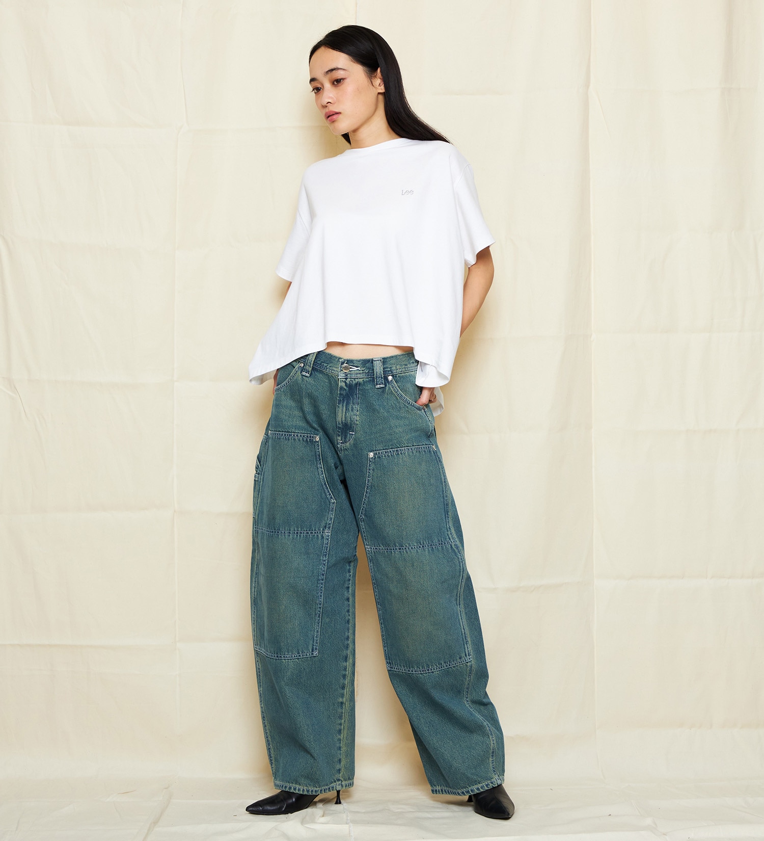 Lee(リー)の【EC/直営店別注】ダブルニーコクーンデニムパンツ|パンツ/デニム/ジーンズパンツ/レディース|ブルーグリーン