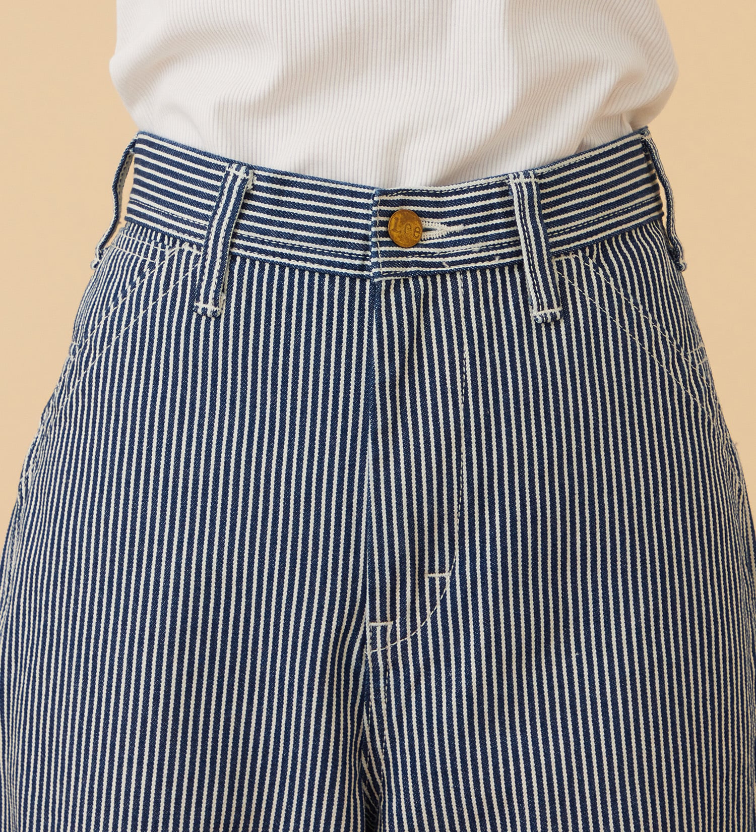 Lee(リー)の【予約】LOOSE FALRE PAINTER/ルーズフレアペインターデニムパンツ DUNGAREES【セットアップ対応】|パンツ/デニム/ジーンズパンツ/レディース|ヒッコリー