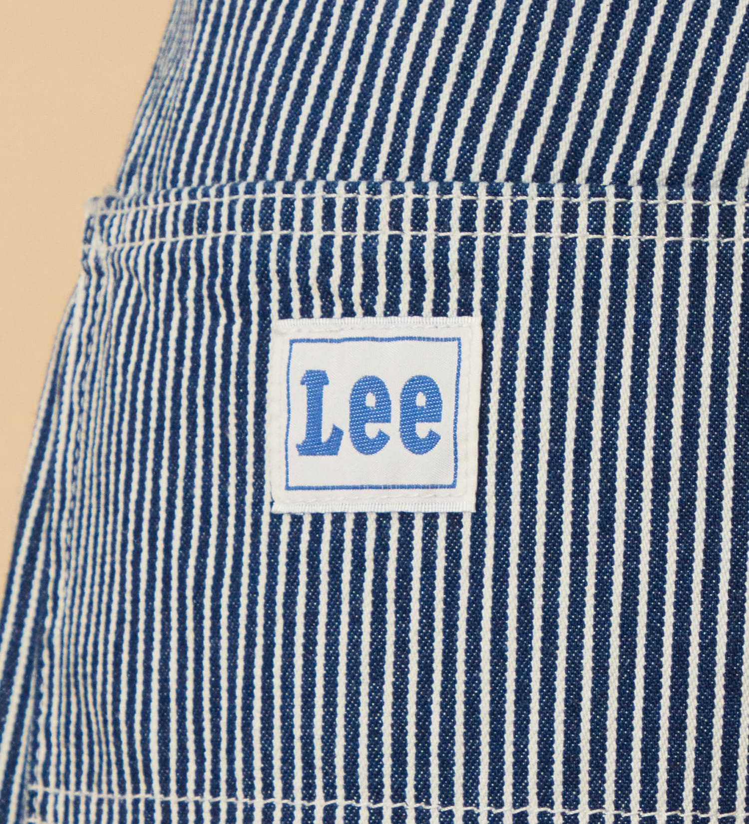 Lee(リー)の【予約】LOOSE FALRE PAINTER/ルーズフレアペインターデニムパンツ DUNGAREES【セットアップ対応】|パンツ/デニム/ジーンズパンツ/レディース|ヒッコリー