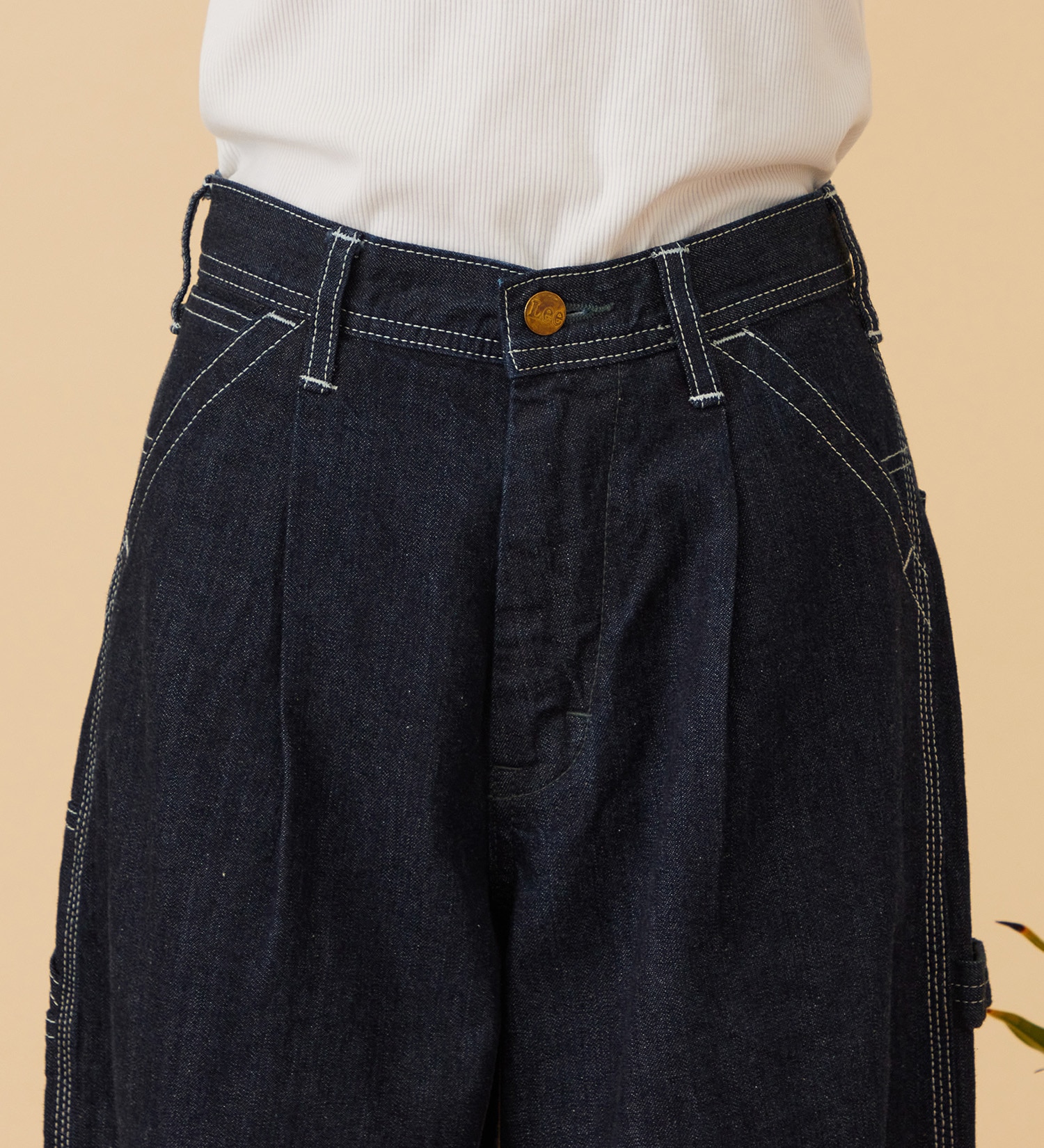 Lee(リー)の【予約】ARCH PAINTER/アーチペインターデニムパンツ DUNGAREES【セットアップ対応】|パンツ/デニム/ジーンズパンツ/レディース|インディゴブルー