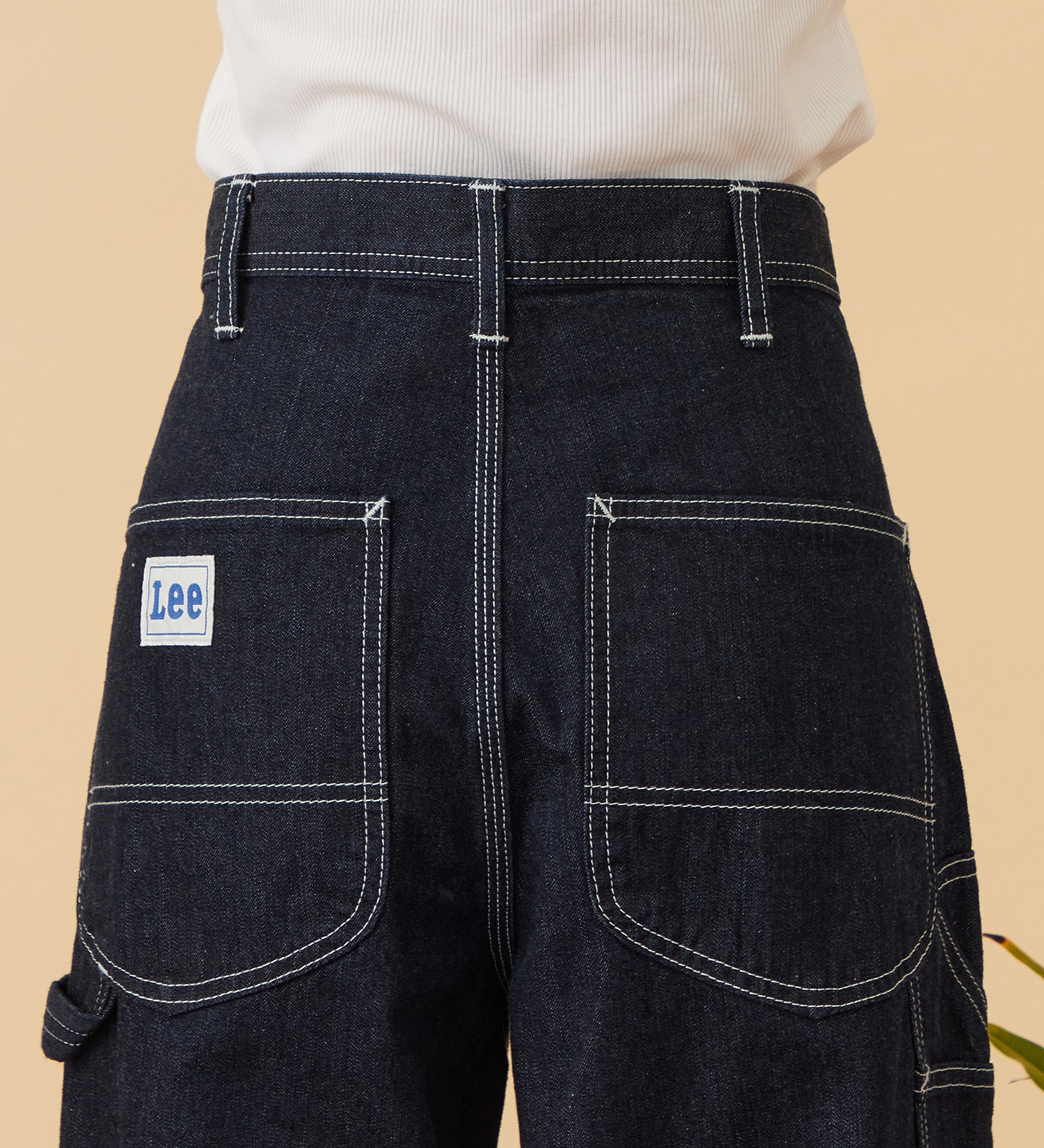 Lee(リー)の【予約】ARCH PAINTER/アーチペインターデニムパンツ DUNGAREES【セットアップ対応】|パンツ/デニム/ジーンズパンツ/レディース|インディゴブルー