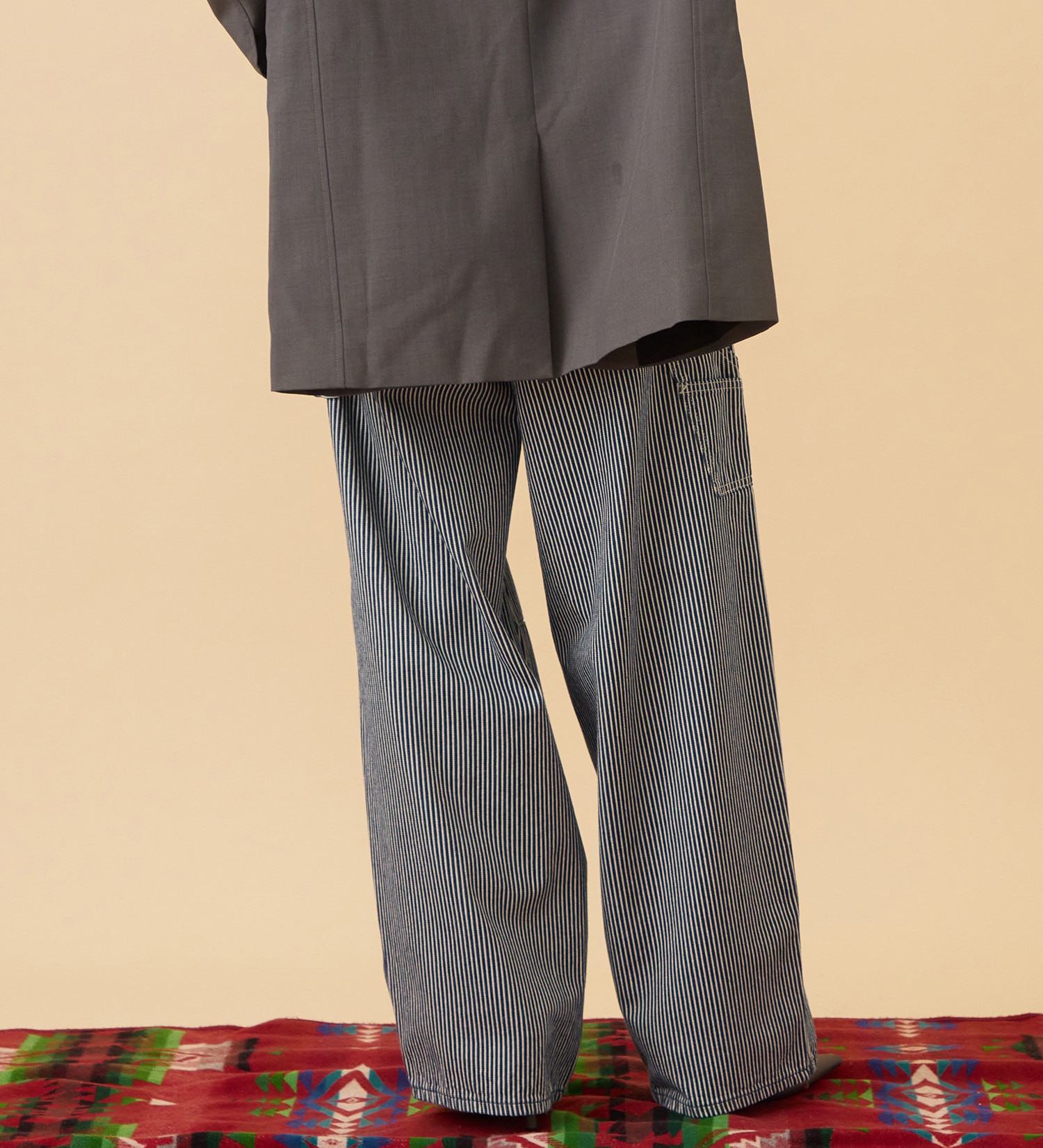 Lee(リー)の【予約】ARCH PAINTER/アーチペインターデニムパンツ DUNGAREES【セットアップ対応】|パンツ/デニム/ジーンズパンツ/レディース|ヒッコリー