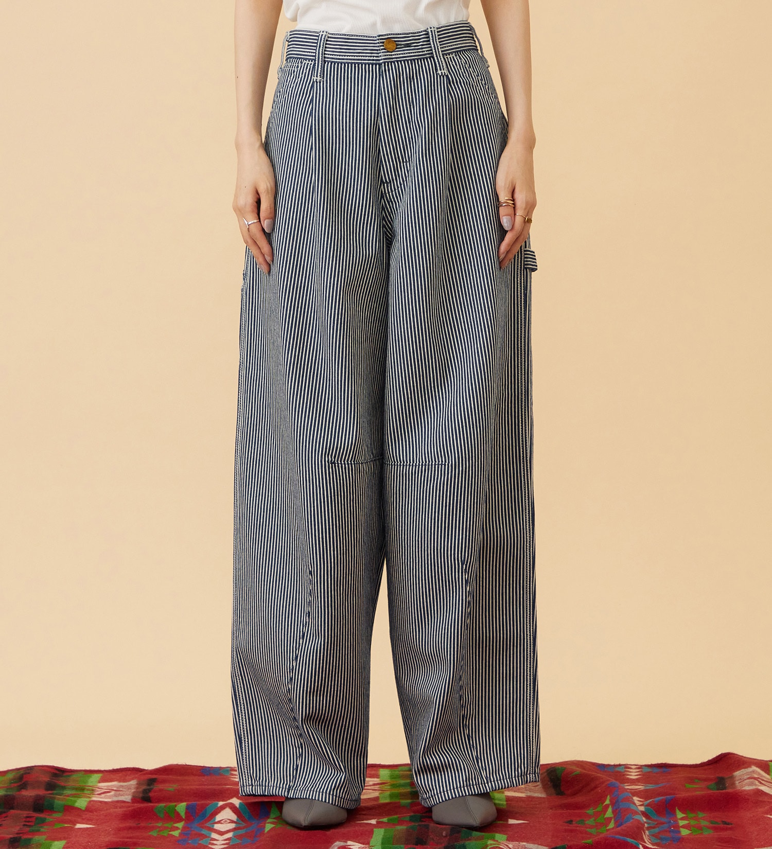 Lee(リー)の【予約】ARCH PAINTER/アーチペインターデニムパンツ DUNGAREES【セットアップ対応】|パンツ/デニム/ジーンズパンツ/レディース|ヒッコリー