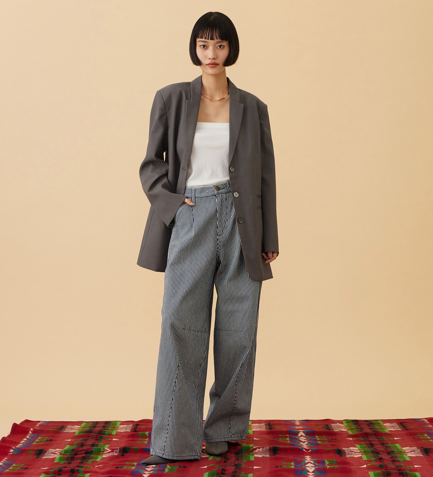 Lee(リー)の【予約】ARCH PAINTER/アーチペインターデニムパンツ DUNGAREES【セットアップ対応】|パンツ/デニム/ジーンズパンツ/レディース|ヒッコリー