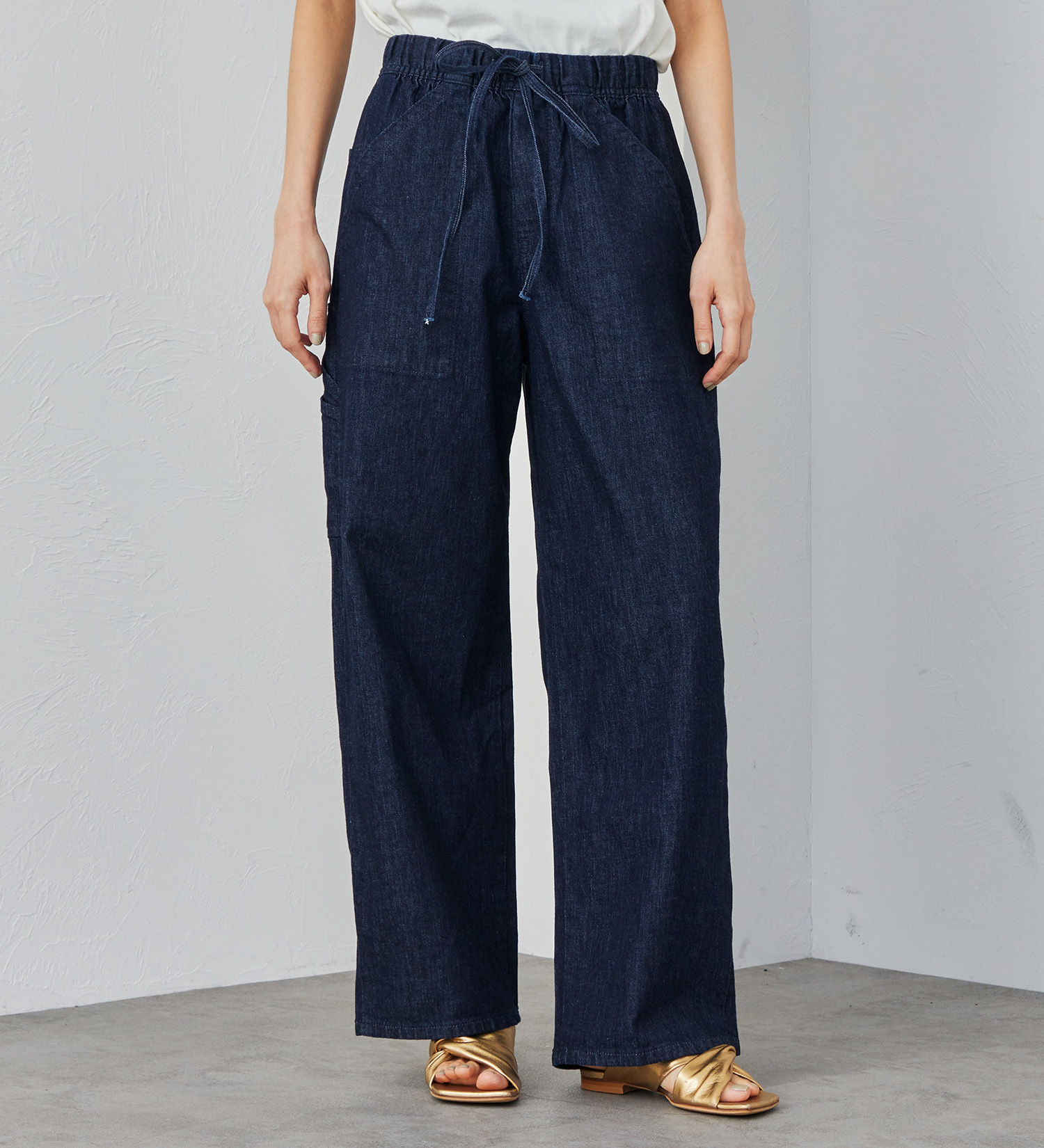 Lee(リー)の【直営店・WEB別注】リラックスワイドペインターパンツ 【涼/JADE AIR/軽量デニム】|パンツ/デニム/ジーンズパンツ/レディース|インディゴブルー