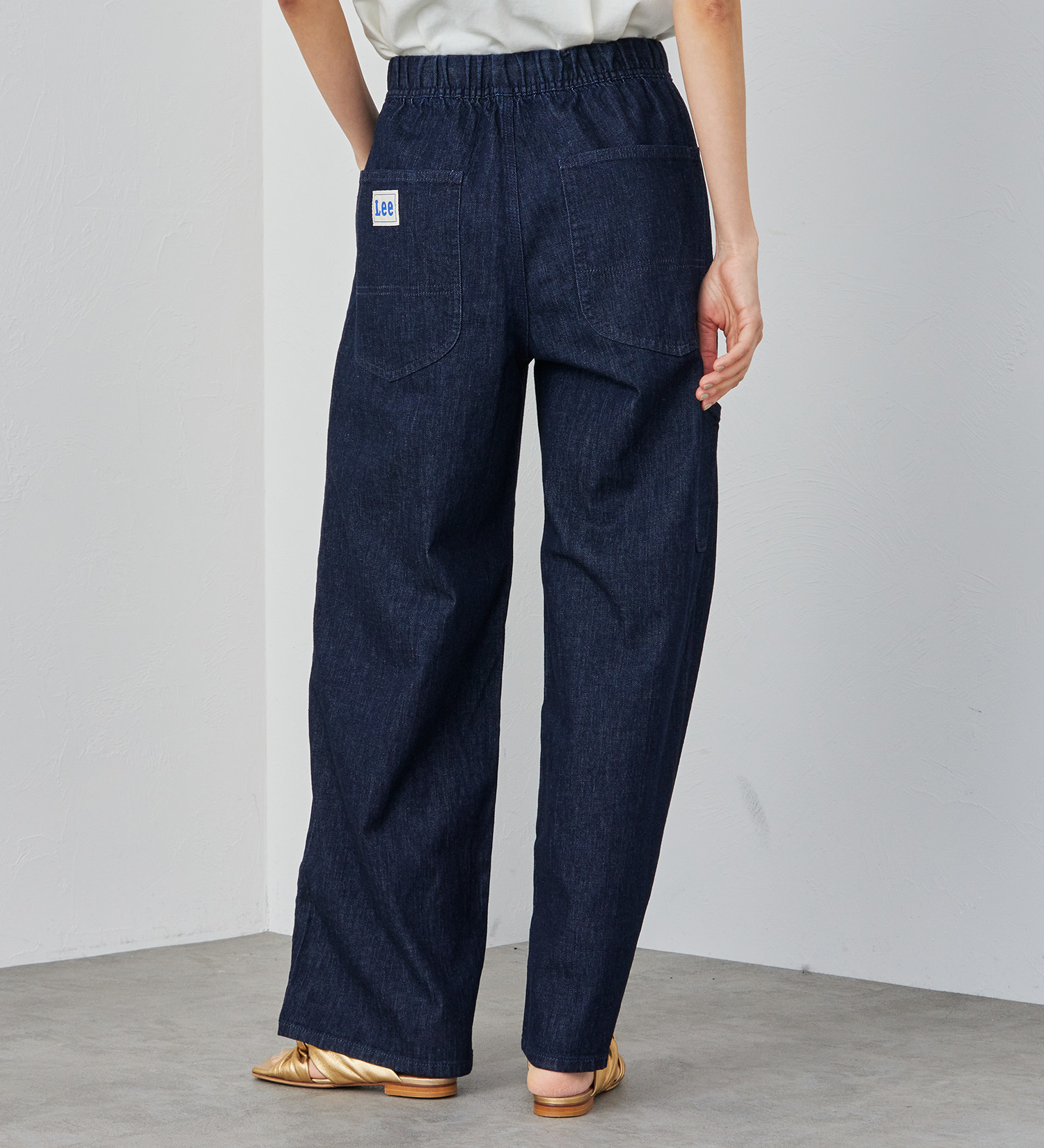 Lee(リー)の【直営店・WEB別注】リラックスワイドペインターパンツ 【涼/JADE AIR/軽量デニム】|パンツ/デニム/ジーンズパンツ/レディース|インディゴブルー