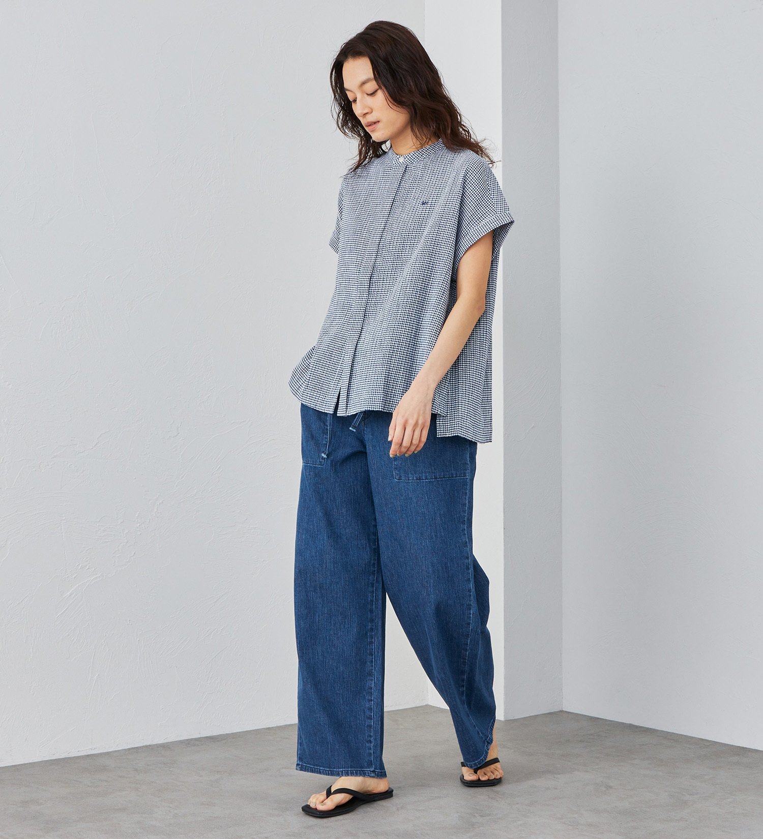 Lee(リー)の【直営店・WEB別注】リラックスワイドペインターパンツ 【涼/JADE AIR/軽量デニム】|パンツ/デニム/ジーンズパンツ/レディース|中色ブルー