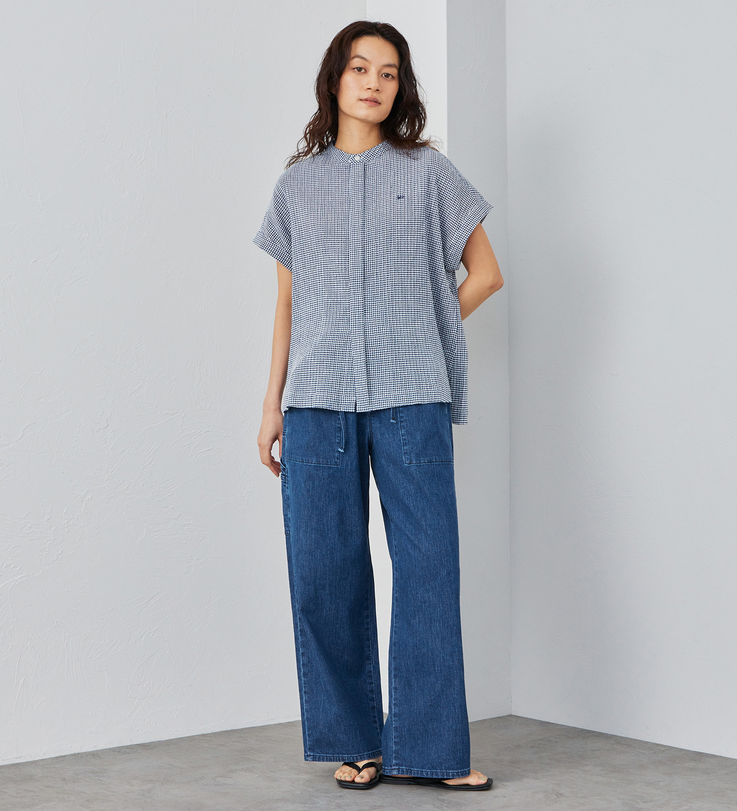 Lee(リー)の【直営店・WEB別注】リラックスワイドペインターパンツ 【涼/JADE AIR/軽量デニム】|パンツ/デニム/ジーンズパンツ/レディース|中色ブルー