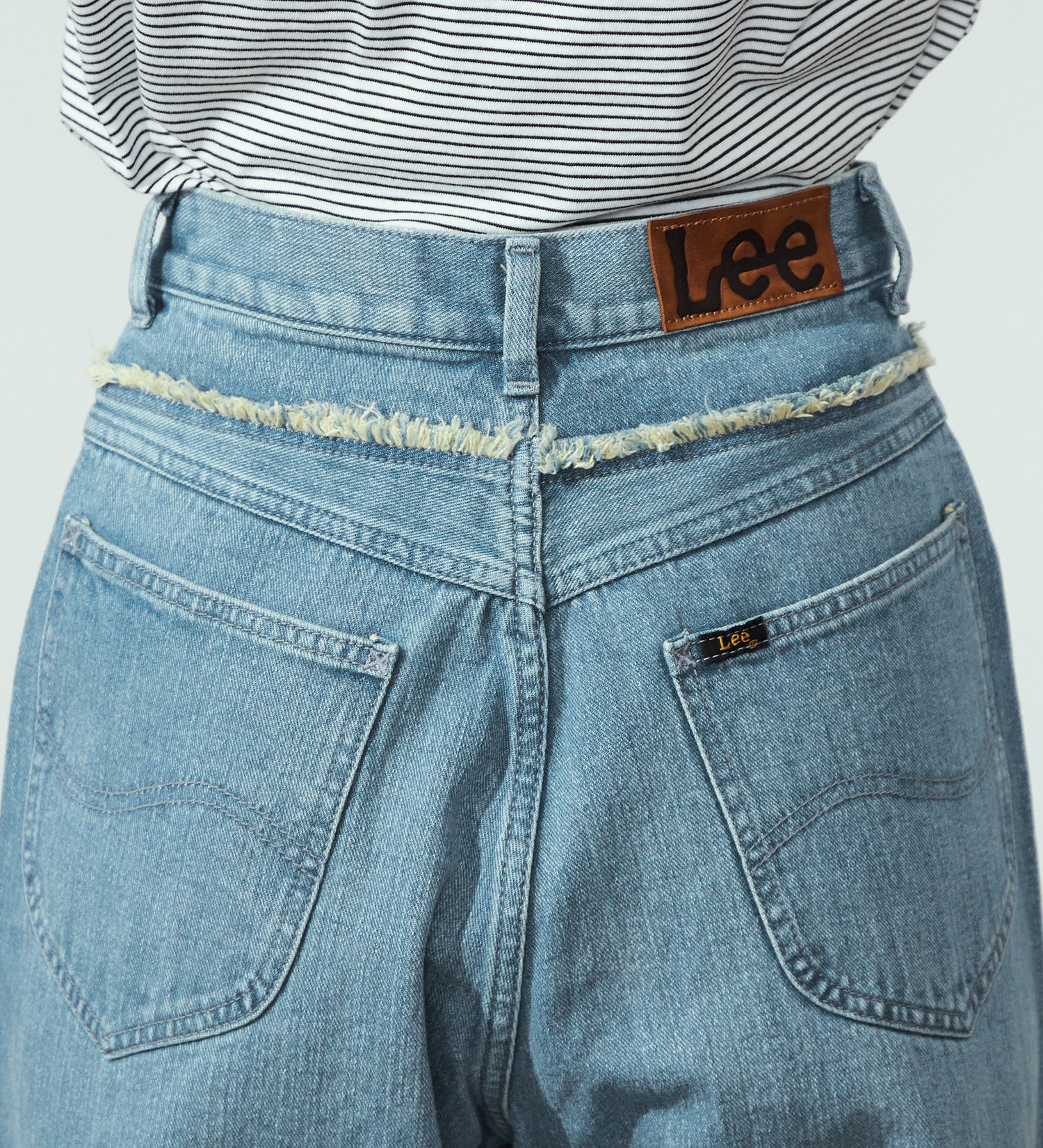 Lee(リー)のダブルウエスト ワイドデニムパンツ/オーガニック混コットン|パンツ/デニム/ジーンズパンツ/レディース|淡色ブルー