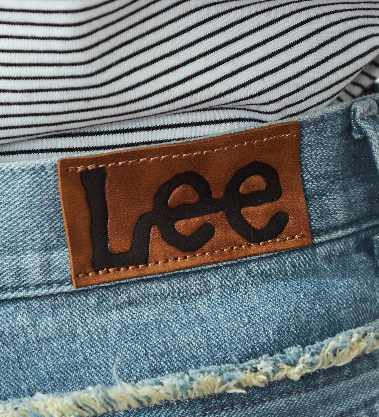 Lee(リー)のダブルウエスト ワイドデニムパンツ/オーガニック混コットン|パンツ/デニム/ジーンズパンツ/レディース|淡色ブルー