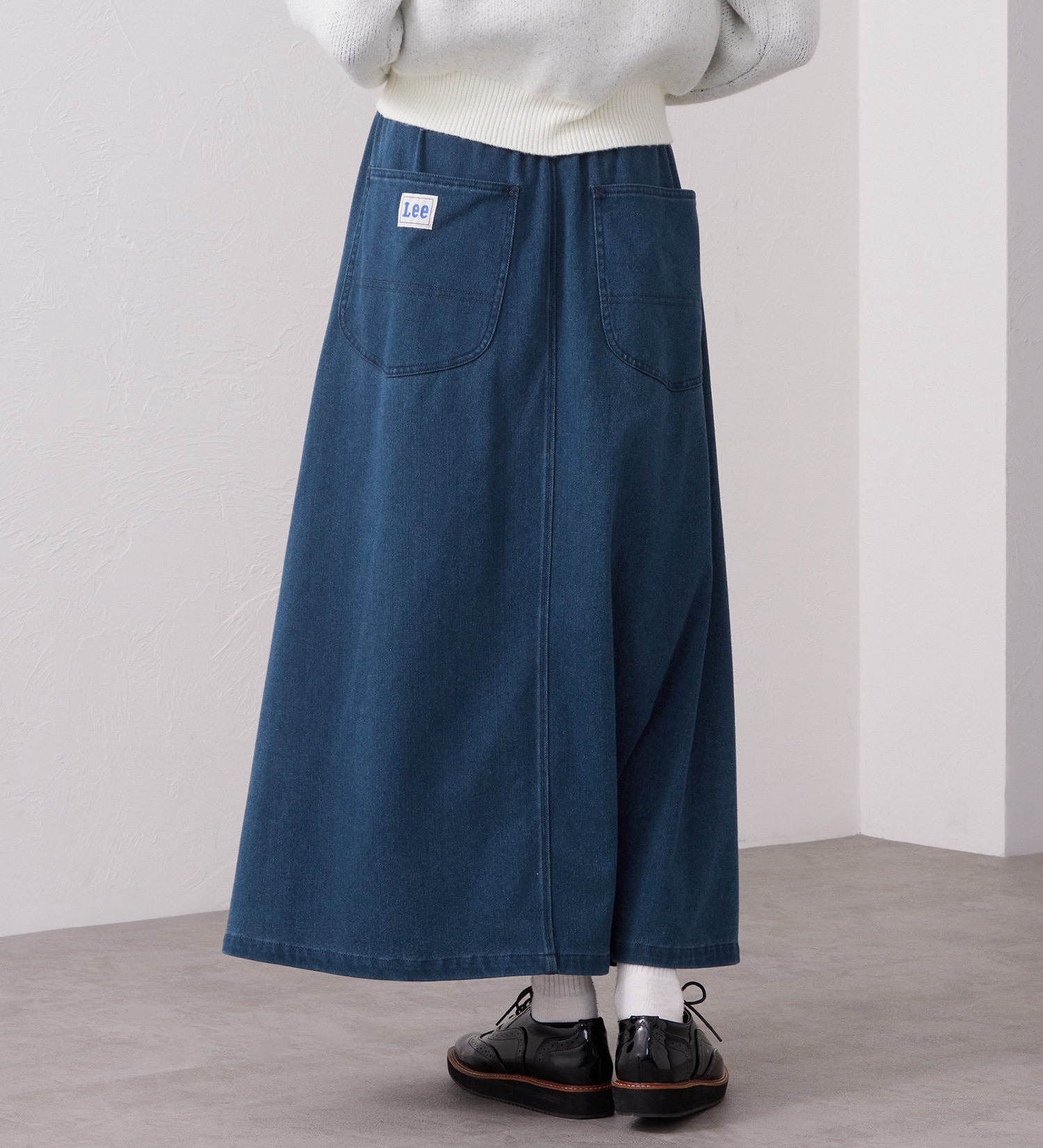 Lee(リー)のEASY SKIRT / イージースカート ニットデニム【暖】|スカート/デニムスカート/レディース|中色ブルー