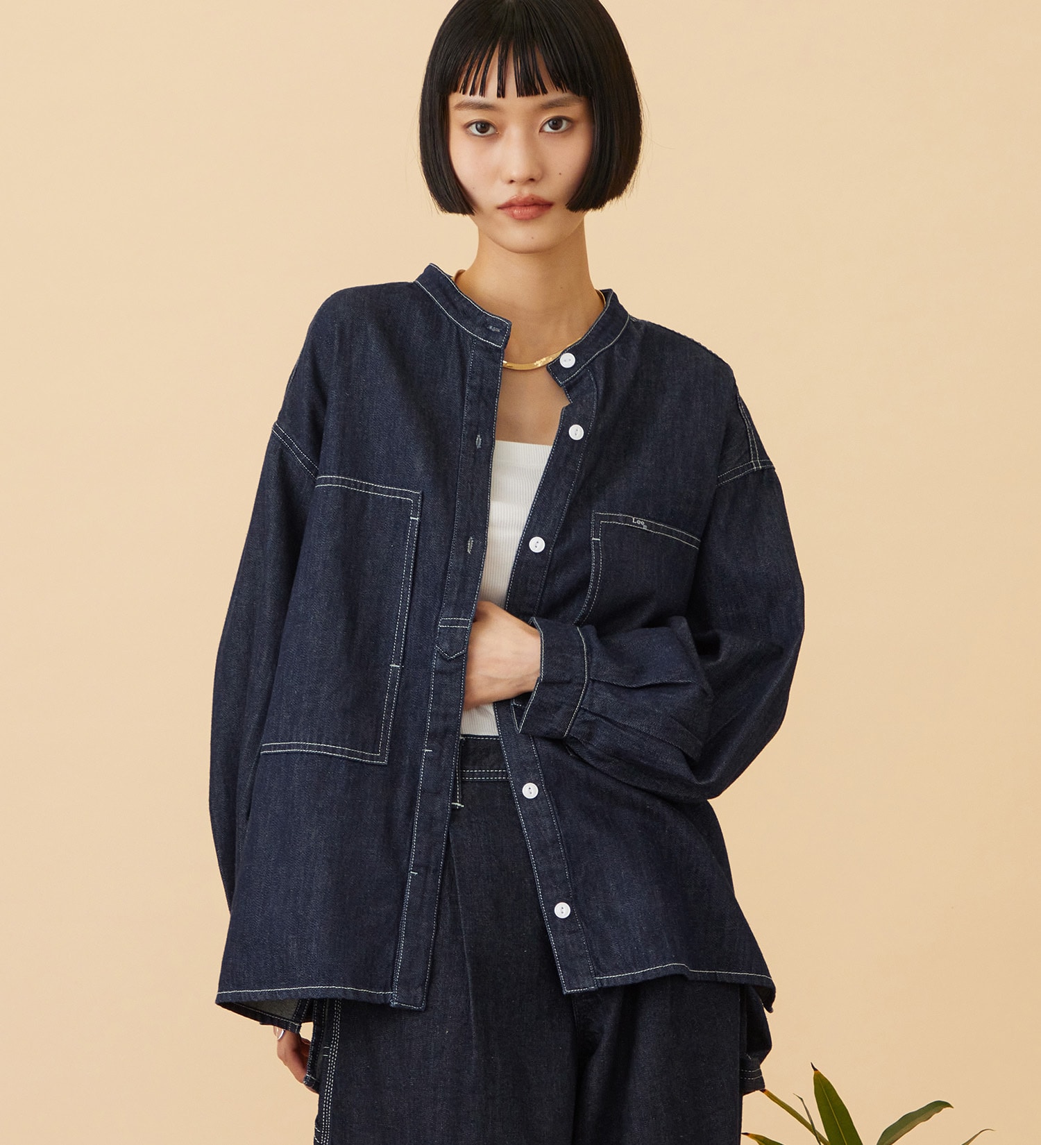 Lee(リー)のSKIPPER DENIM SHIRTS / スキッパーデニムシャツ|トップス/シャツ/ブラウス/レディース|インディゴブルー