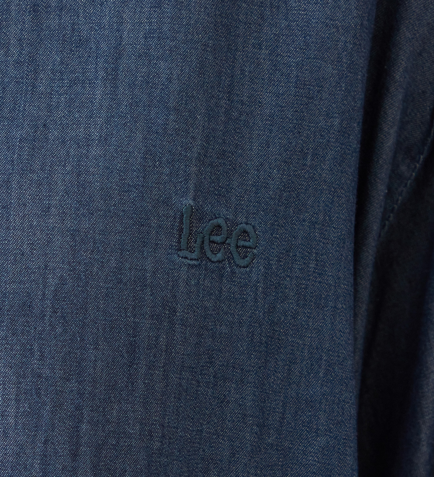 Lee(リー)のFRILL DENIM SHIRTS / フリルデニムシャツ|トップス/シャツ/ブラウス/レディース|インディゴブルー