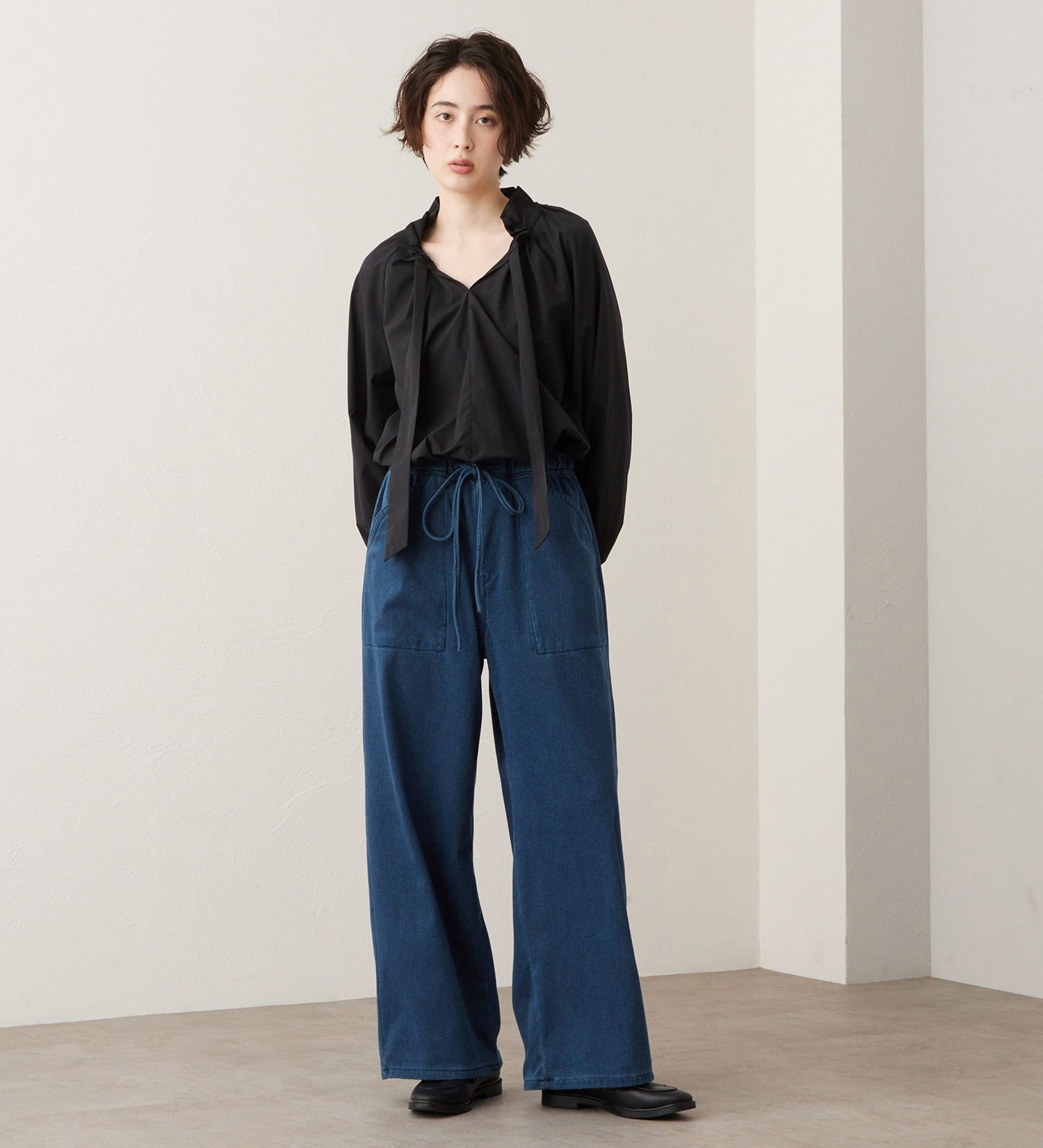 Lee(リー)の【試着対象】EASY PAINTER PANTS / イージーペインターパンツ ニットデニム【暖】|パンツ/デニム/ジーンズパンツ/レディース|中色ブルー