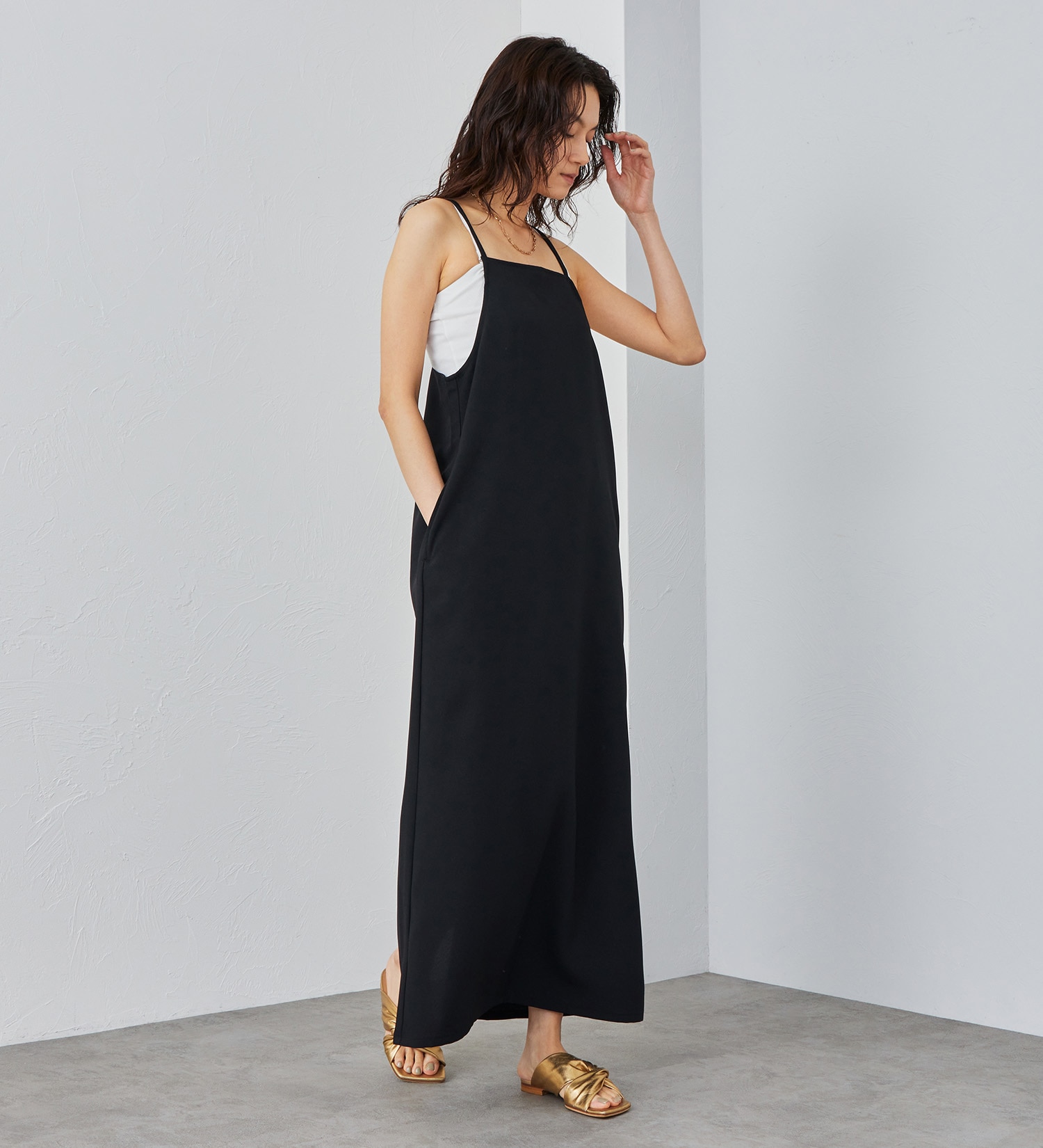 Lee(リー)の【SUMMER SALE】RELAX SALOPETTE SKIRT/サロペットスカート【涼/運動会コーデ】【梅雨対策】|オールインワン/ジャンパースカート/レディース|ブラック