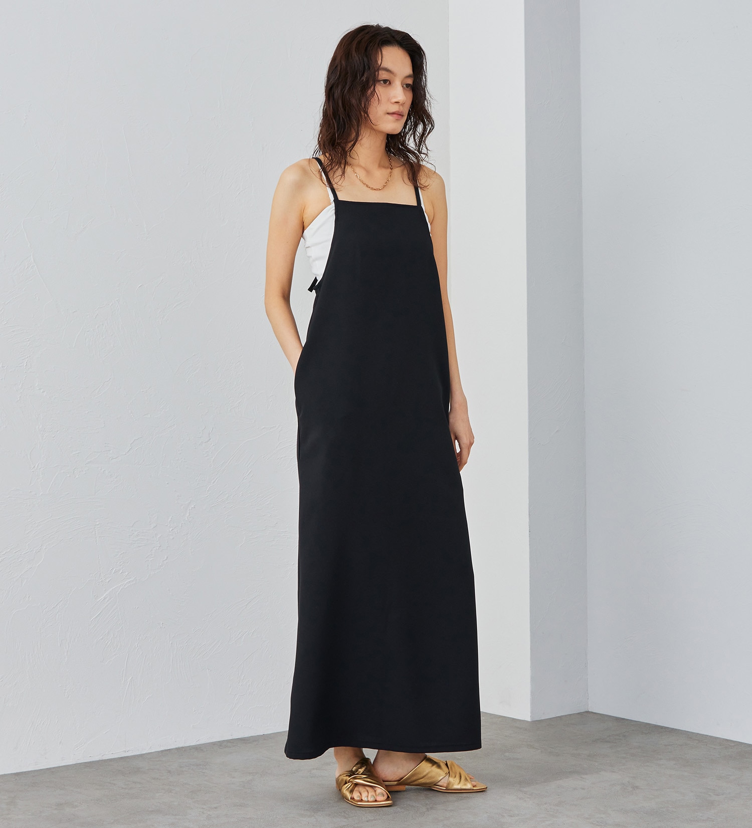 Lee(リー)の【SUMMER SALE】RELAX SALOPETTE SKIRT/サロペットスカート【涼/運動会コーデ】【梅雨対策】|オールインワン/ジャンパースカート/レディース|ブラック
