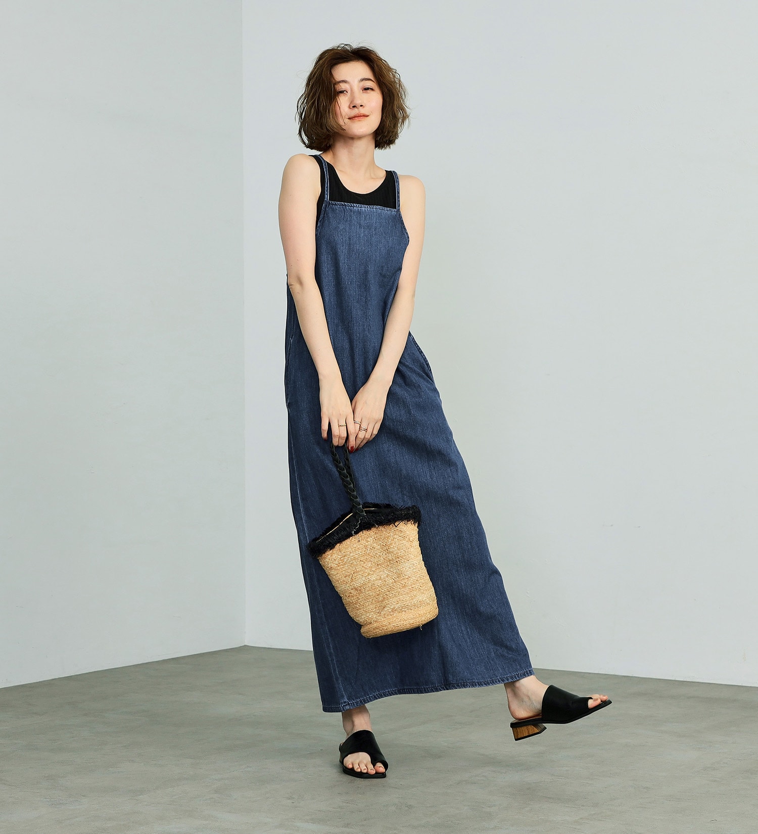 Lee(リー)の【ポイントアップ対象】RELAX SALOPETTE DRESS/サロペット/ワンピース|オールインワン/サロペット/オーバーオール/レディース|中色ブルー