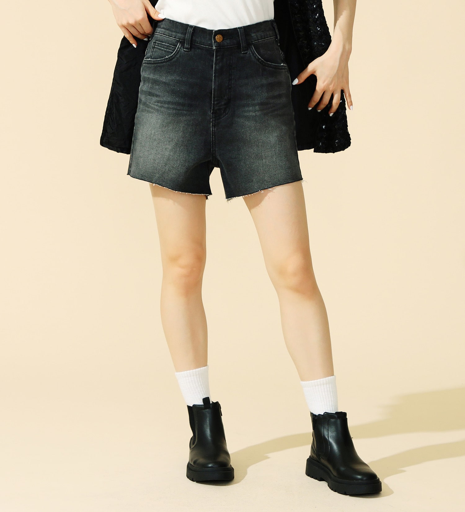 Lee(リー)の【SUMMER SALE】【豊富なサイズ展開】Lee BABE ストレッチ/ショートデニムパンツ XS-4L セットアップ対応|パンツ/パンツ/レディース|ブラックデニム