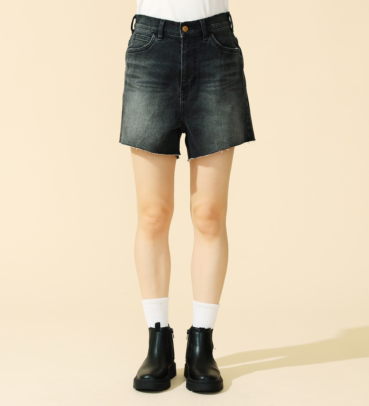 Lee(リー)の【SUMMER SALE】【豊富なサイズ展開】Lee BABE ストレッチ/ショートデニムパンツ XS-4L セットアップ対応|パンツ/パンツ/レディース|ブラックデニム