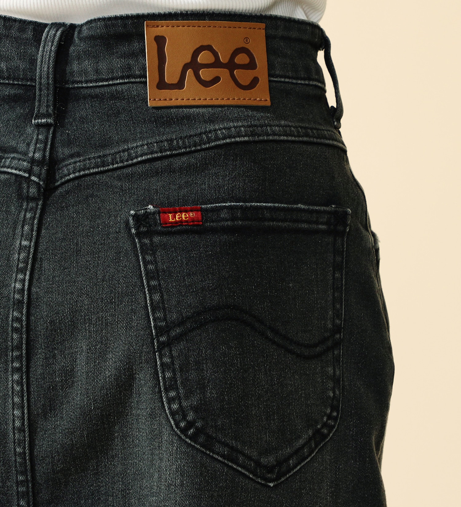 Lee(リー)の【試着対象】【2024年春夏モデル】Lee BABE ストレッチ/ミドル丈デニムスカート サイズ展開XS-XL|スカート/デニムスカート/レディース|ブラックデニム