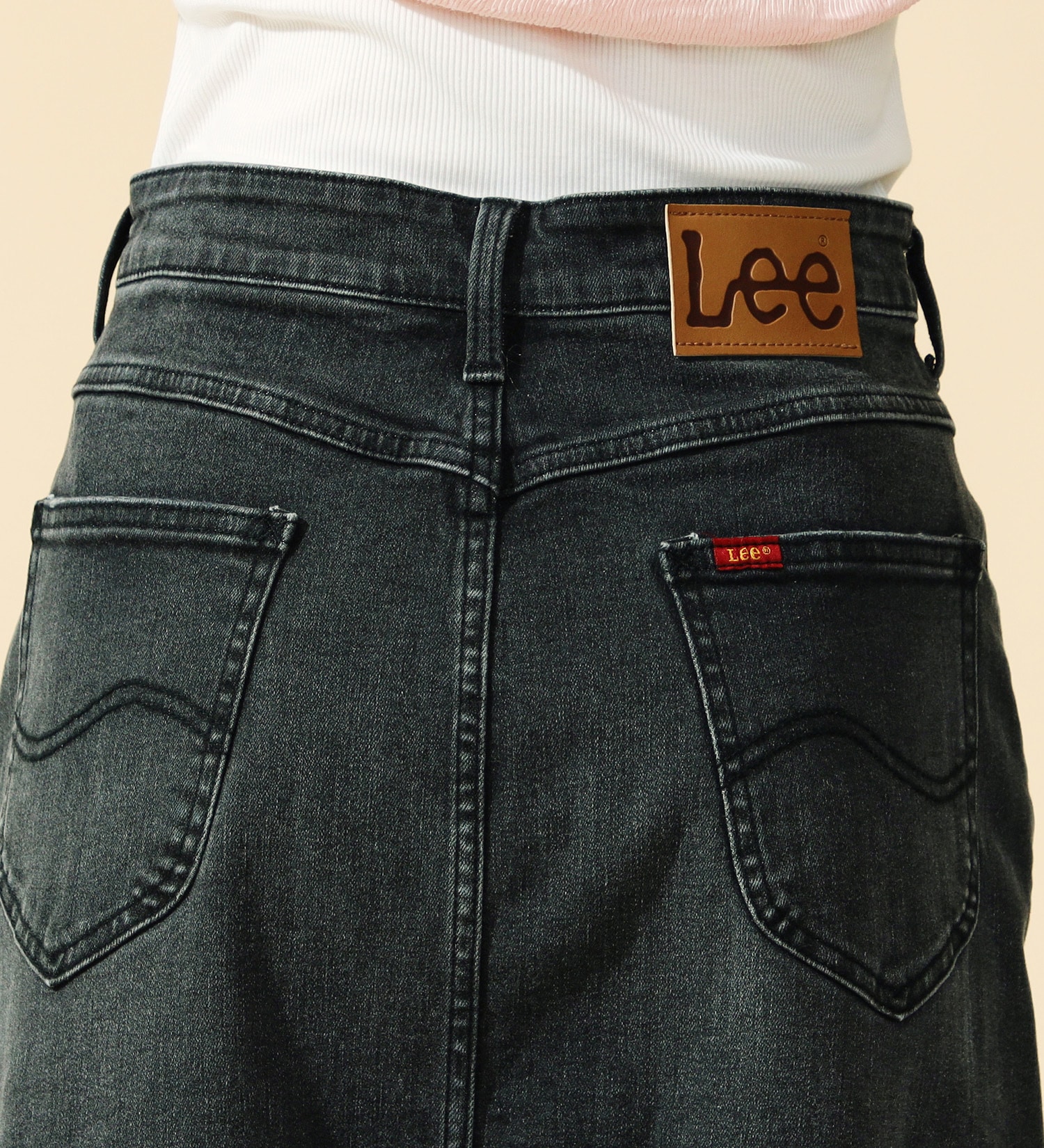 Lee(リー)のリニューアル Lee BABE ストレッチ/ミドル丈デニムスカート 【豊富なサイズ展開XS-XL】|スカート/デニムスカート/レディース|ブラックデニム