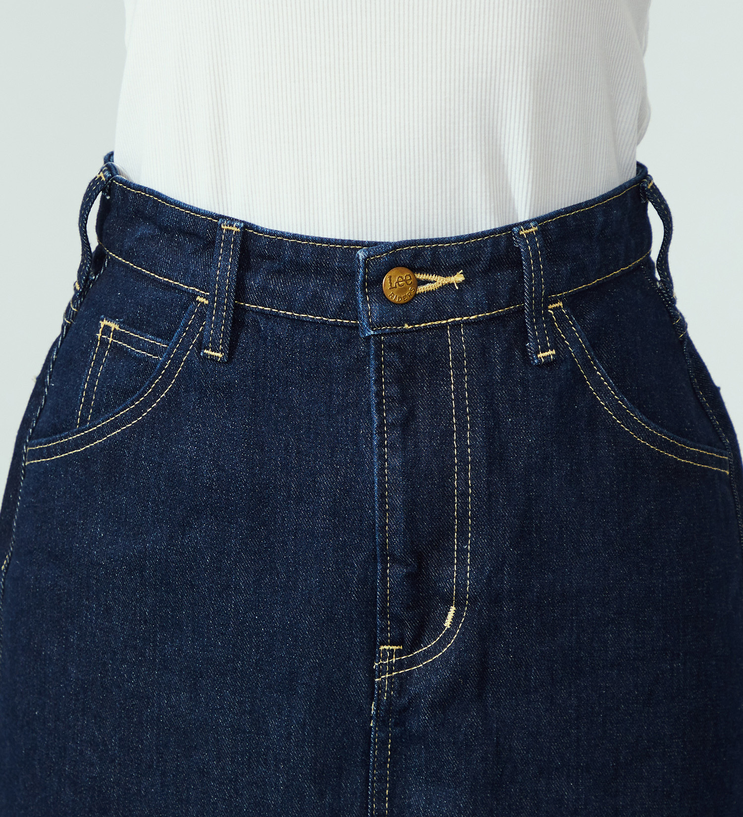 Lee(リー)のLee BABE ストレッチ/ミドル丈デニムスカート 【豊富なサイズ展開XS-XL】|スカート/デニムスカート/レディース|インディゴブルー
