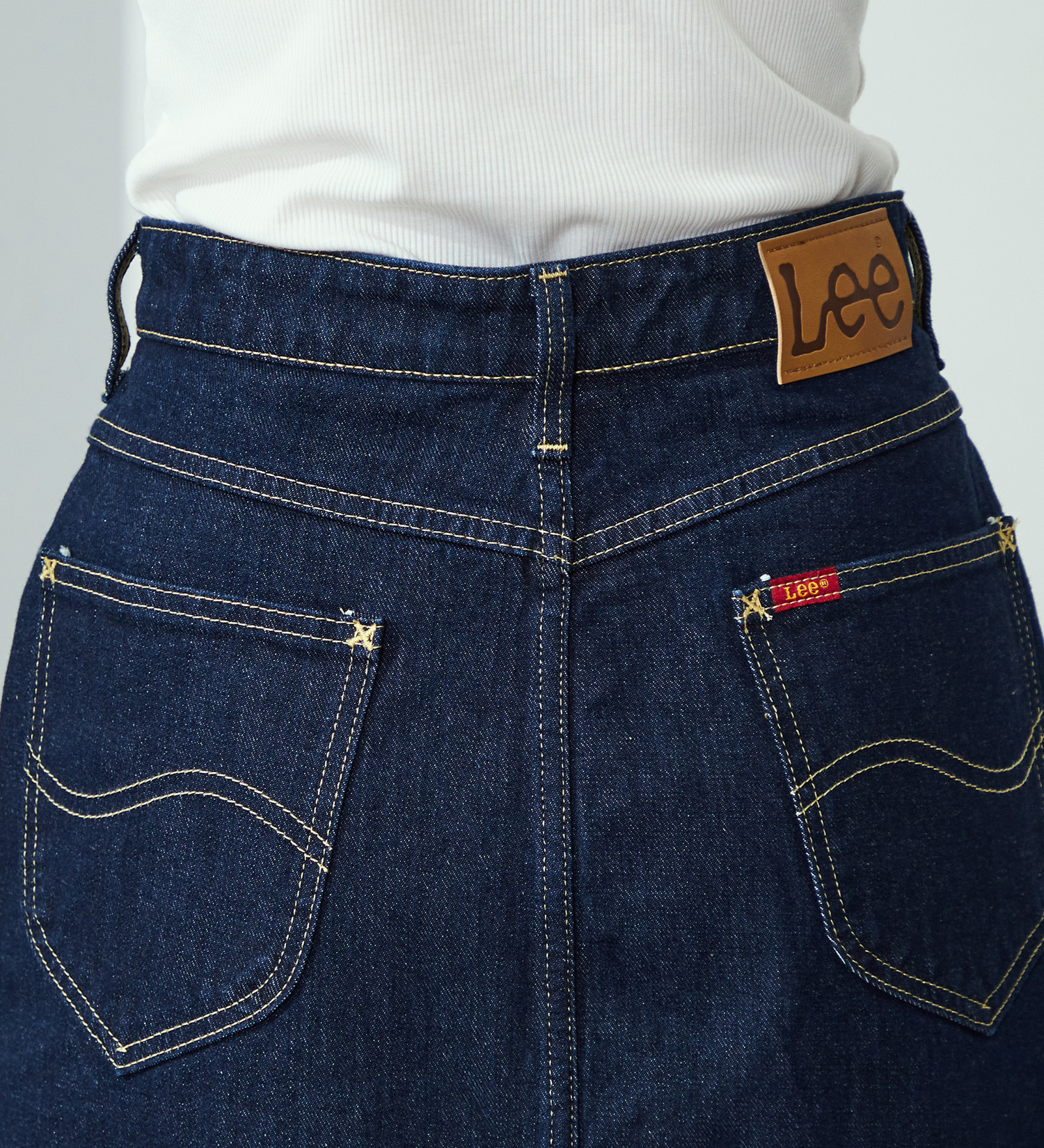 Lee(リー)のLee BABE ストレッチ/ミドル丈デニムスカート 【豊富なサイズ展開XS-XL】|スカート/デニムスカート/レディース|インディゴブルー