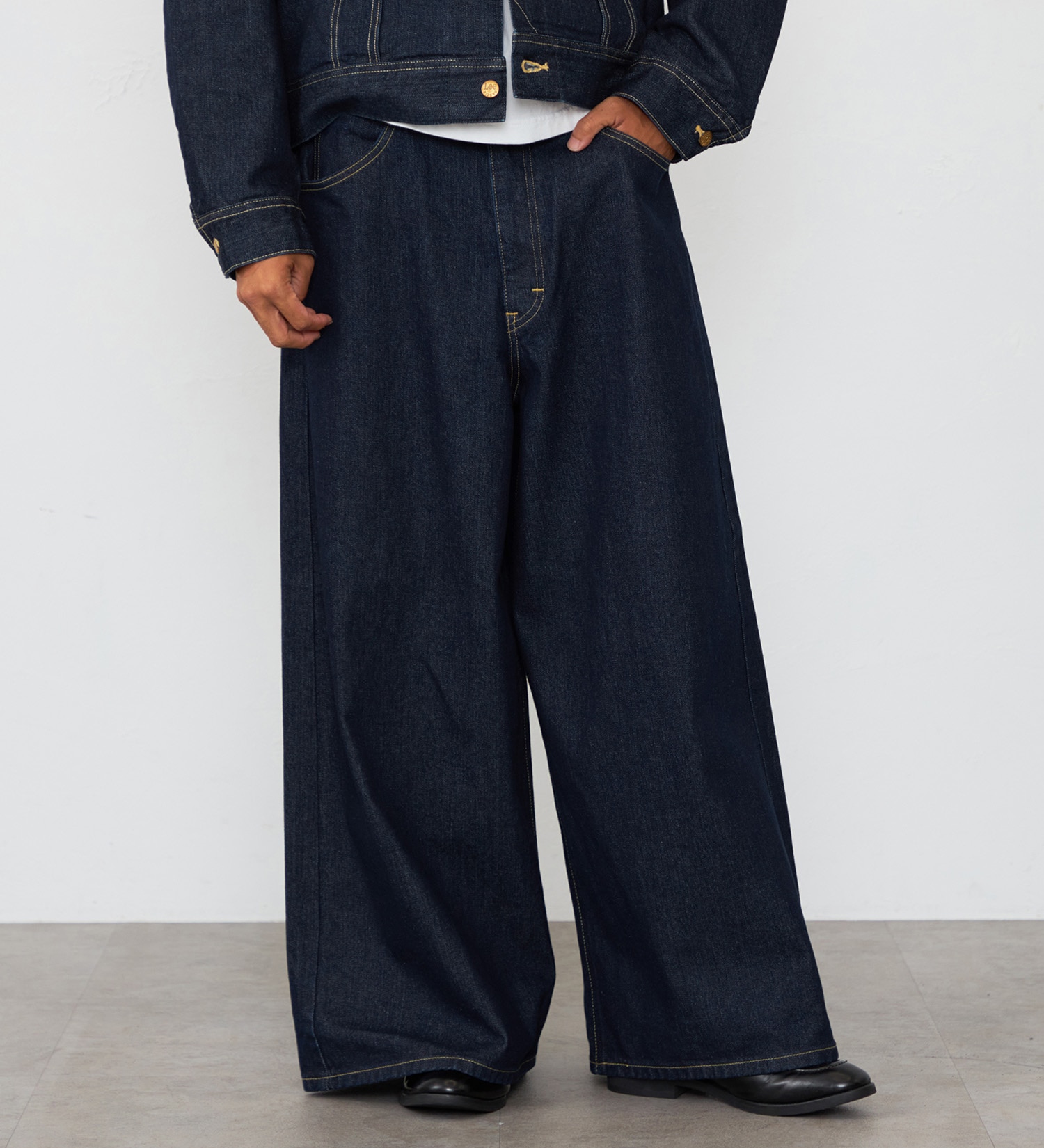 Lee(リー)の【試着対象】【X-LINE】WIDEST JEANS/最も太いバギーデニムパンツ|パンツ/デニム/ジーンズパンツ/メンズ|インディゴブルー