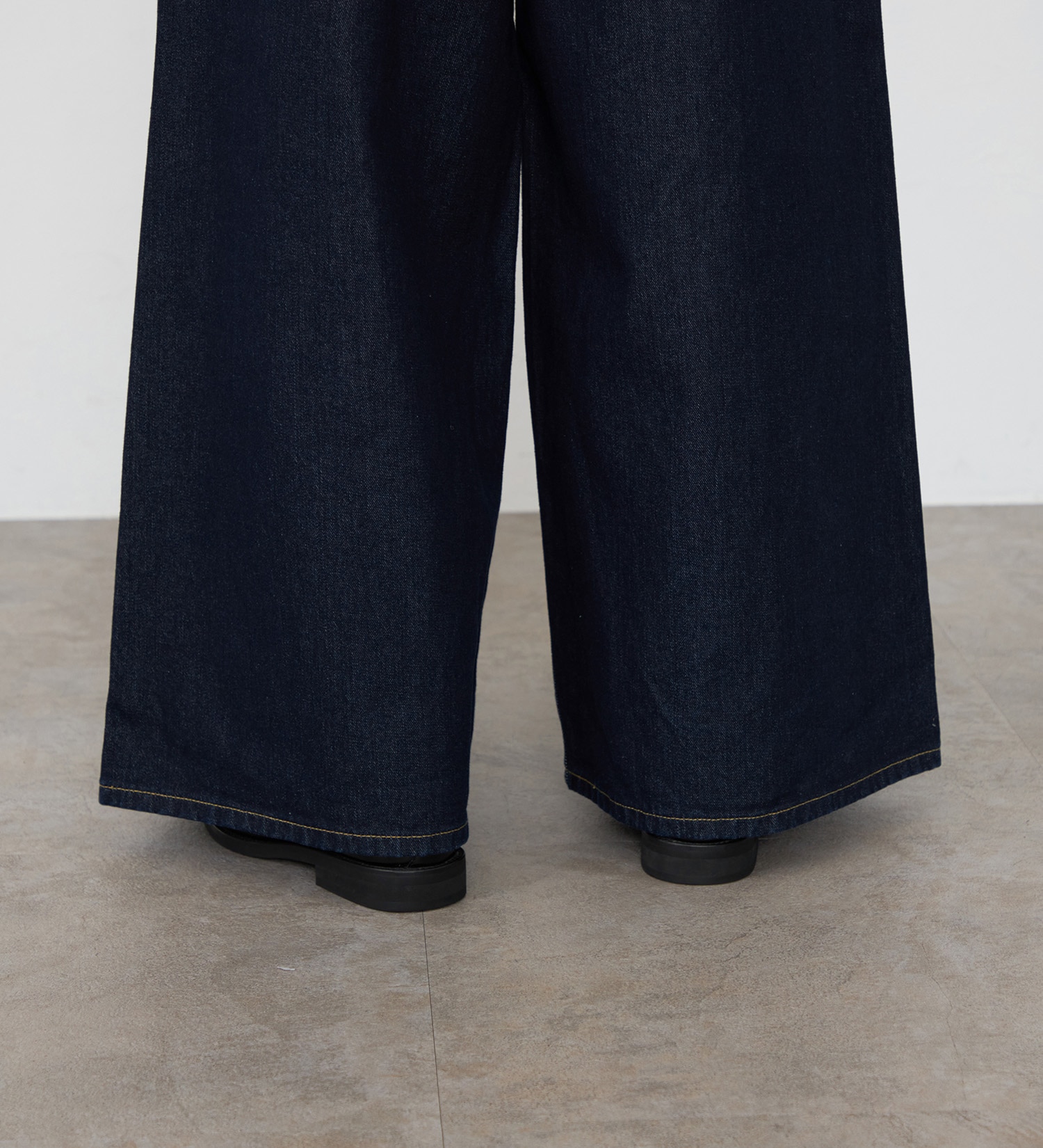 Lee(リー)の【試着対象】【X-LINE】WIDEST JEANS/最も太いバギーデニムパンツ|パンツ/デニム/ジーンズパンツ/メンズ|インディゴブルー