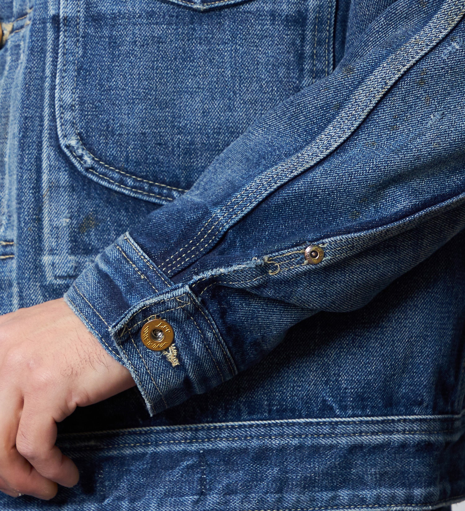 Lee(リー)の【予約】【101 101周年記念特別モデル】ANNIVERSARY 101-J COWBOY JACKET デニムジャケット セットアップ可|ジャケット/アウター/デニムジャケット/メンズ|中色ブルー