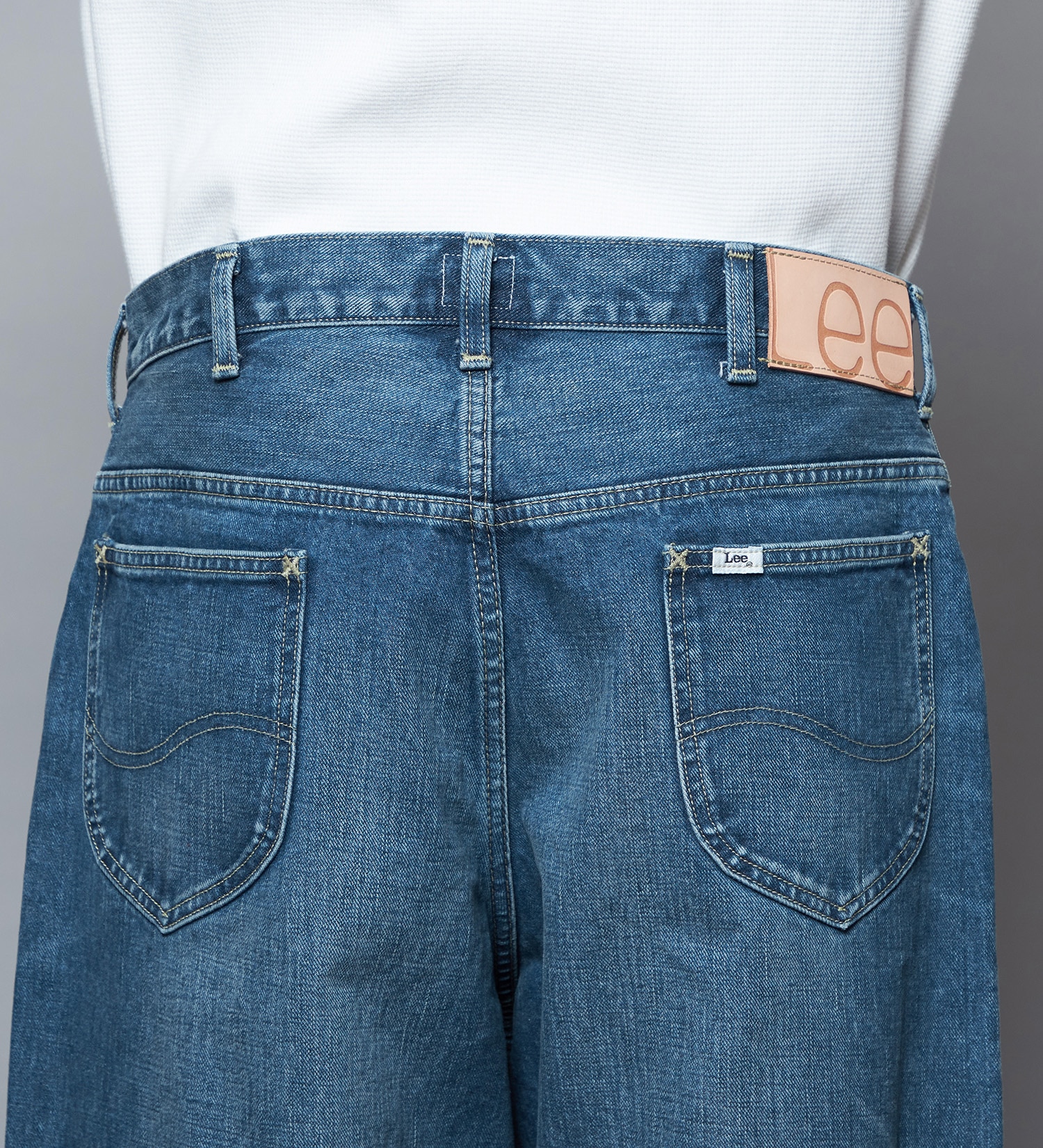 Lee(リー)の【予約】【101 101周年記念特別モデル】ANNIVERSARY 101-Z WIDE ワイドデニムパンツ セットアップ可|パンツ/デニム/ジーンズパンツ/メンズ|中色ブルー