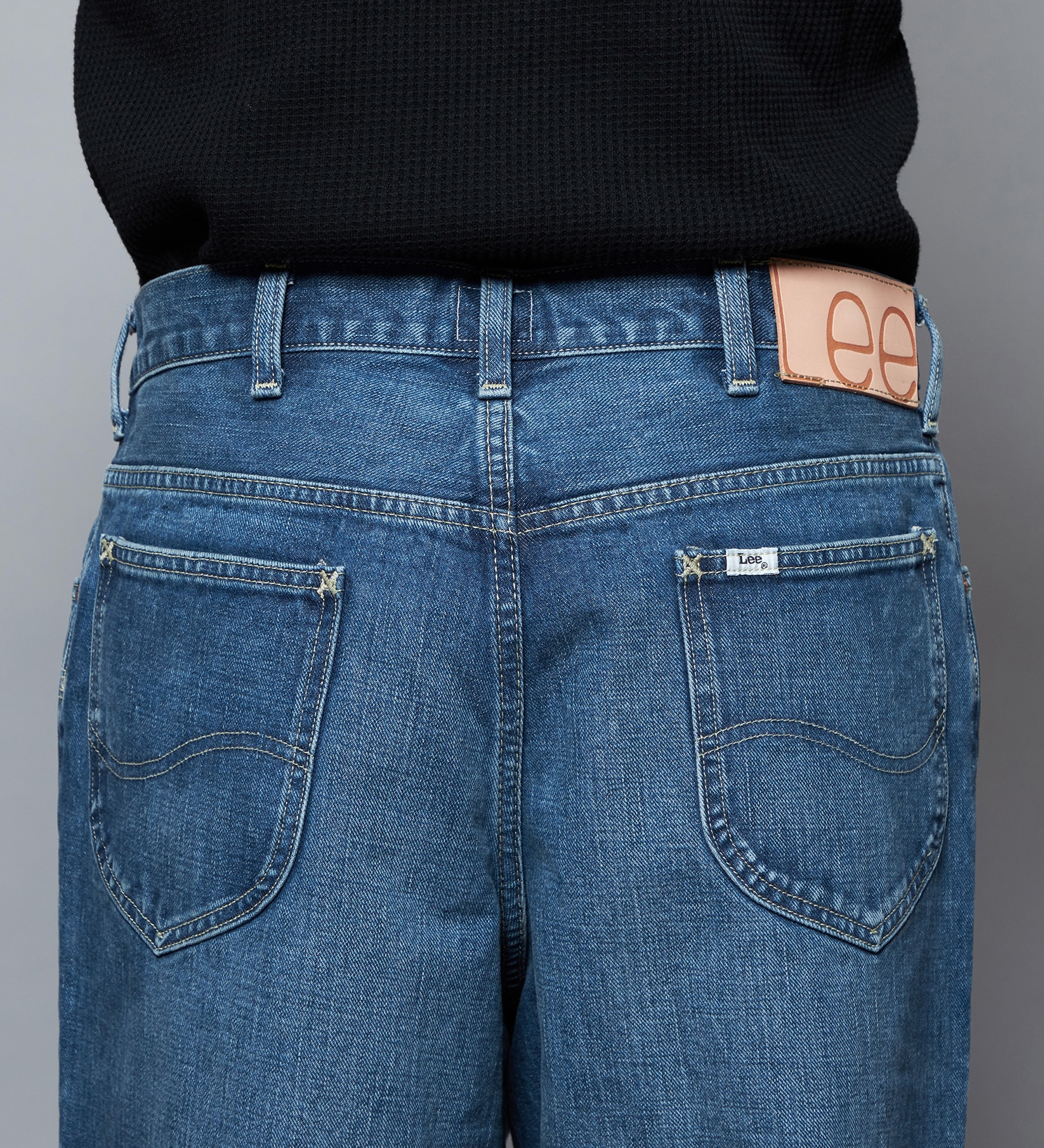 Lee(リー)の【予約】【101 101周年記念特別モデル】 ANNIVERSARY 101-Z LOOSE ルーズデニムパンツ セットアップ可|パンツ/デニム/ジーンズパンツ/メンズ|中色ブルー