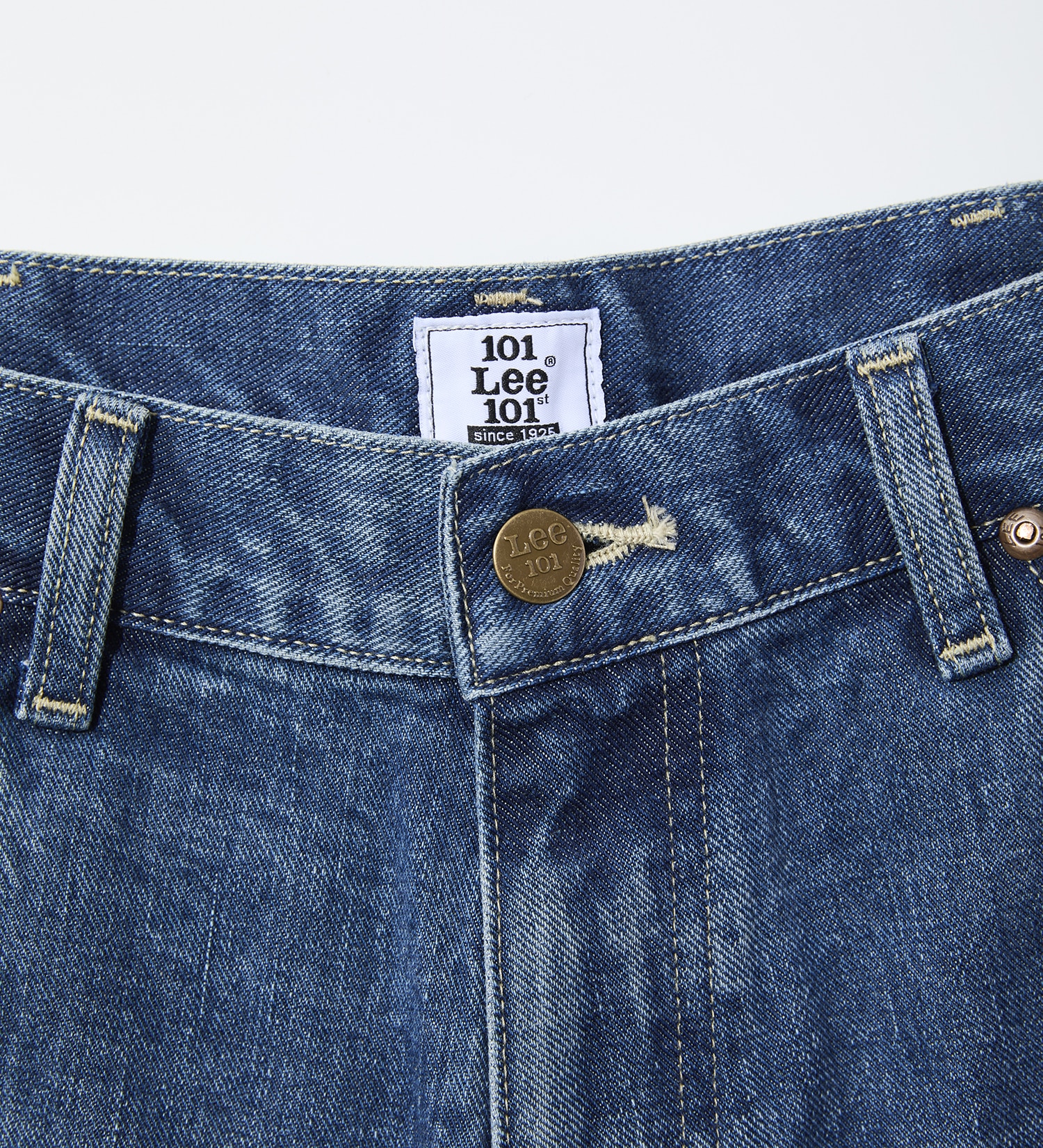 Lee(リー)の【予約】【101 101周年記念特別モデル】 ANNIVERSARY 101-Z LOOSE ルーズデニムパンツ セットアップ可|パンツ/デニム/ジーンズパンツ/メンズ|中色ブルー