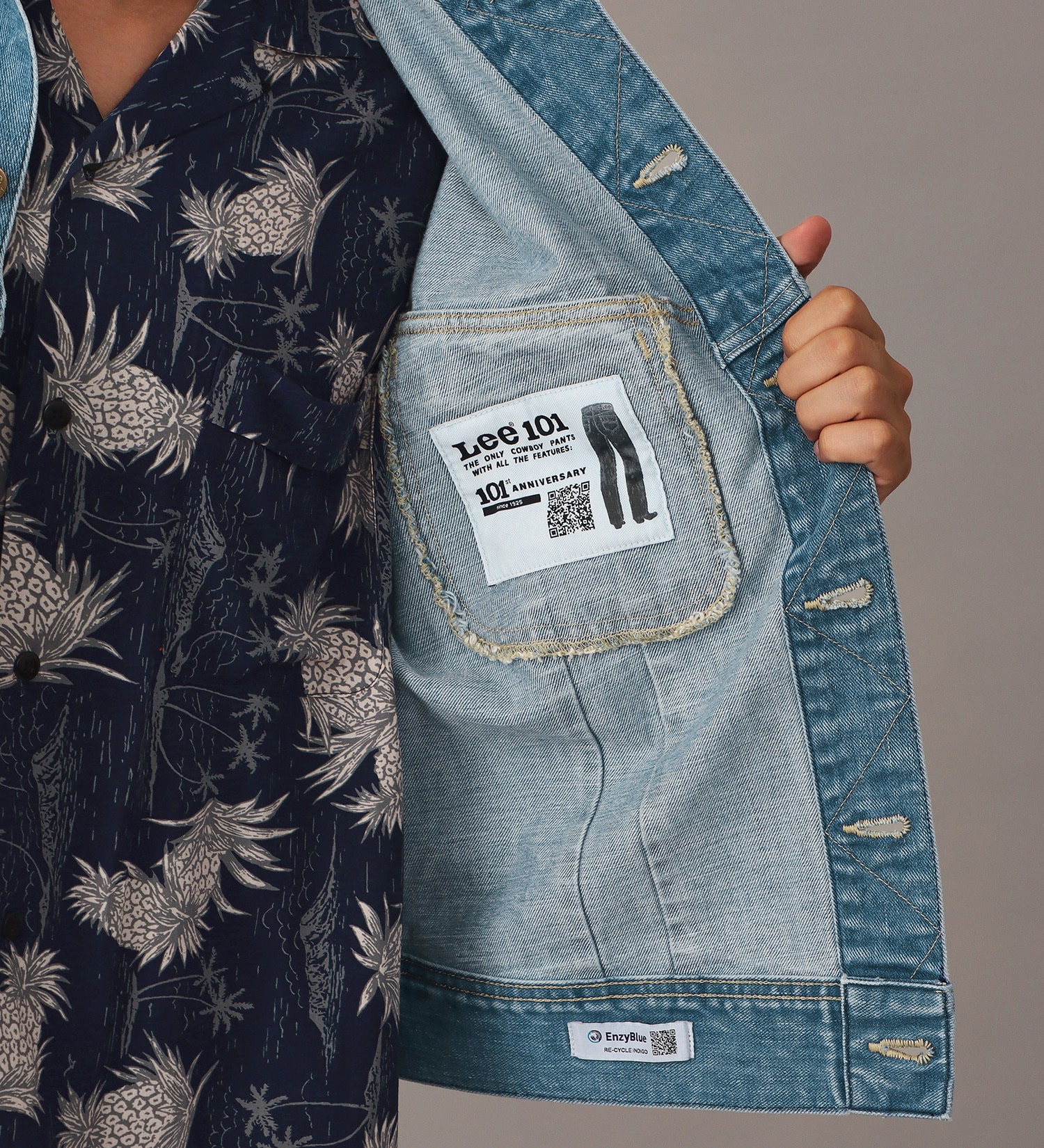 Lee(リー)の【予約】【101 101周年記念特別モデル】ANNIVERSARY 101 RIDERS JACKET セットアップ可|ジャケット/アウター/デニムジャケット/メンズ|中色ブルー