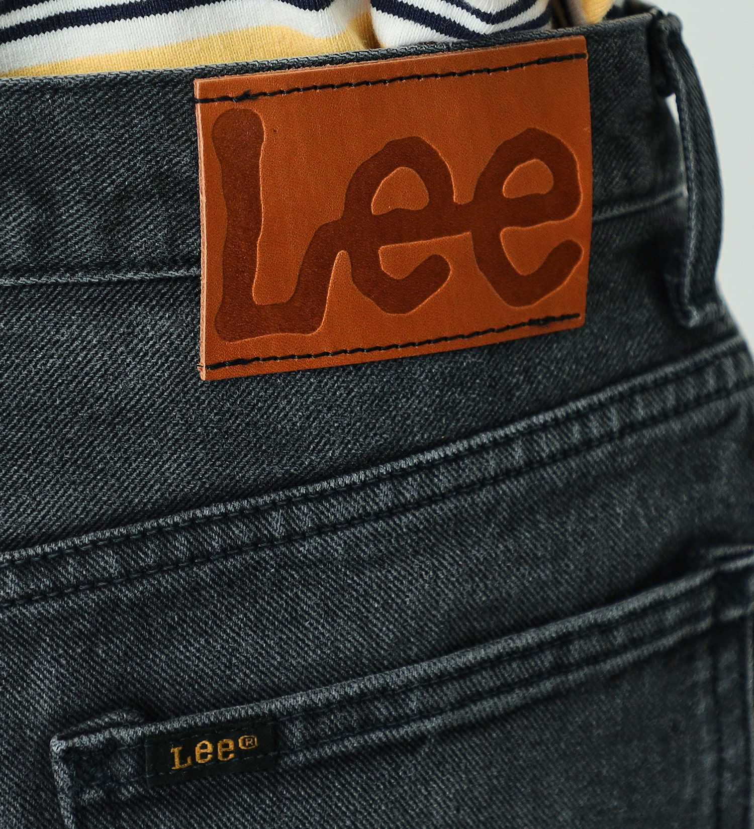 Lee(リー)のSUPERSIZED ストレートデニムパンツ|パンツ/デニムパンツ/メンズ|ブラックデニム