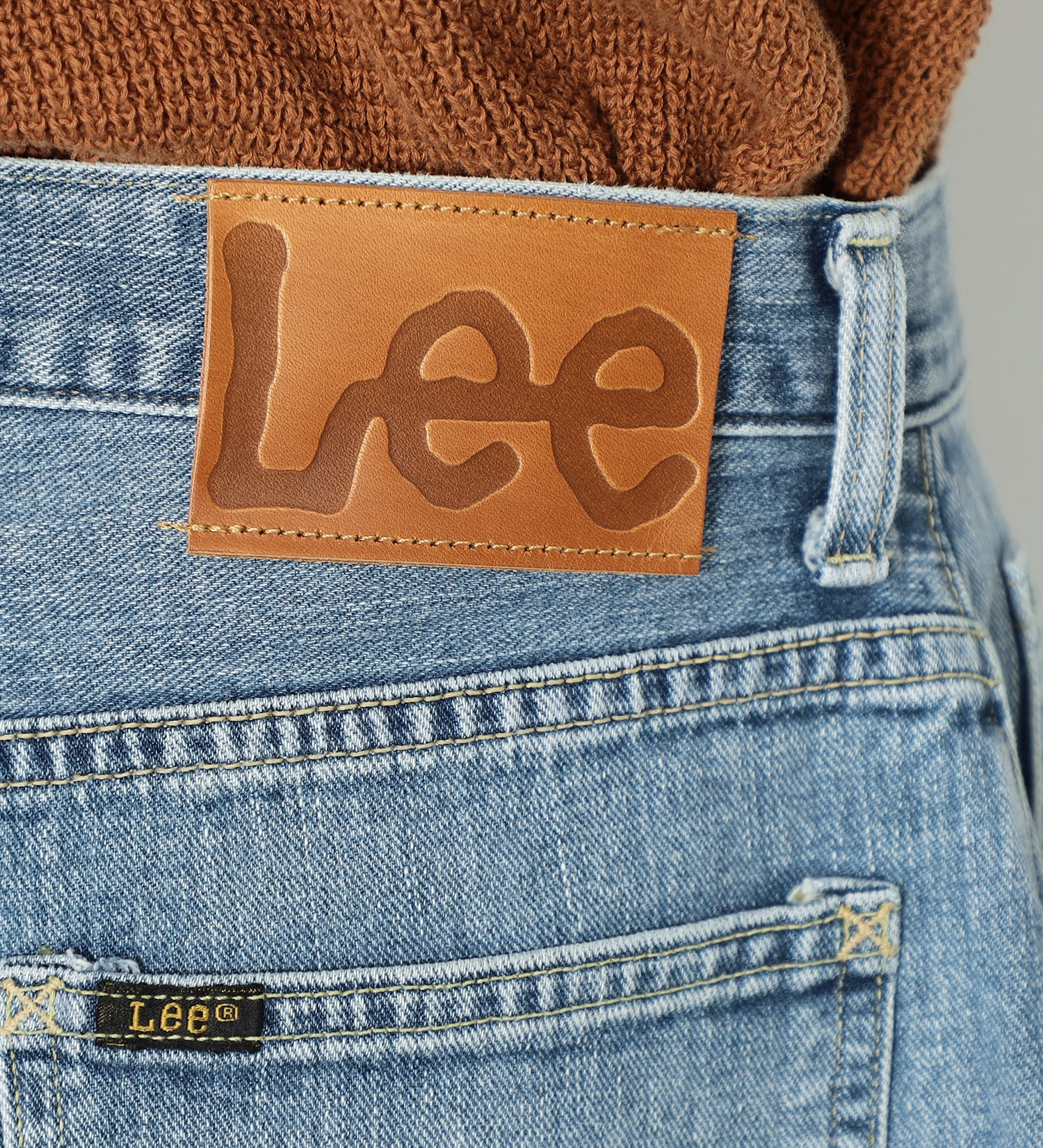 Lee(リー)のSUPERSIZED ストレートデニムパンツ|パンツ/デニムパンツ/メンズ|中色ブルー