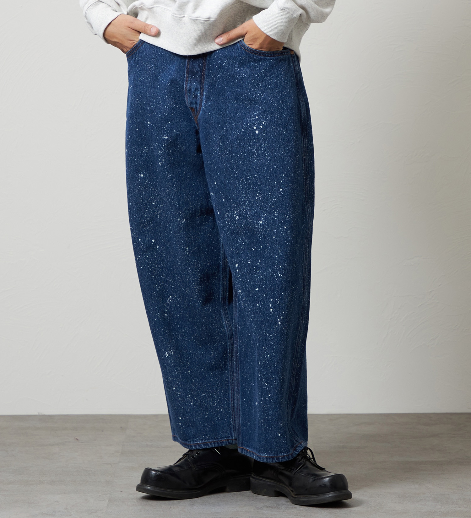 Lee(リー)のSUPERSIZED ビッグシルエットカウボーイデニムパンツ/ギャラクティックウォッシュ セットアップ対応|パンツ/デニム/ジーンズパンツ/メンズ|中色ブルー