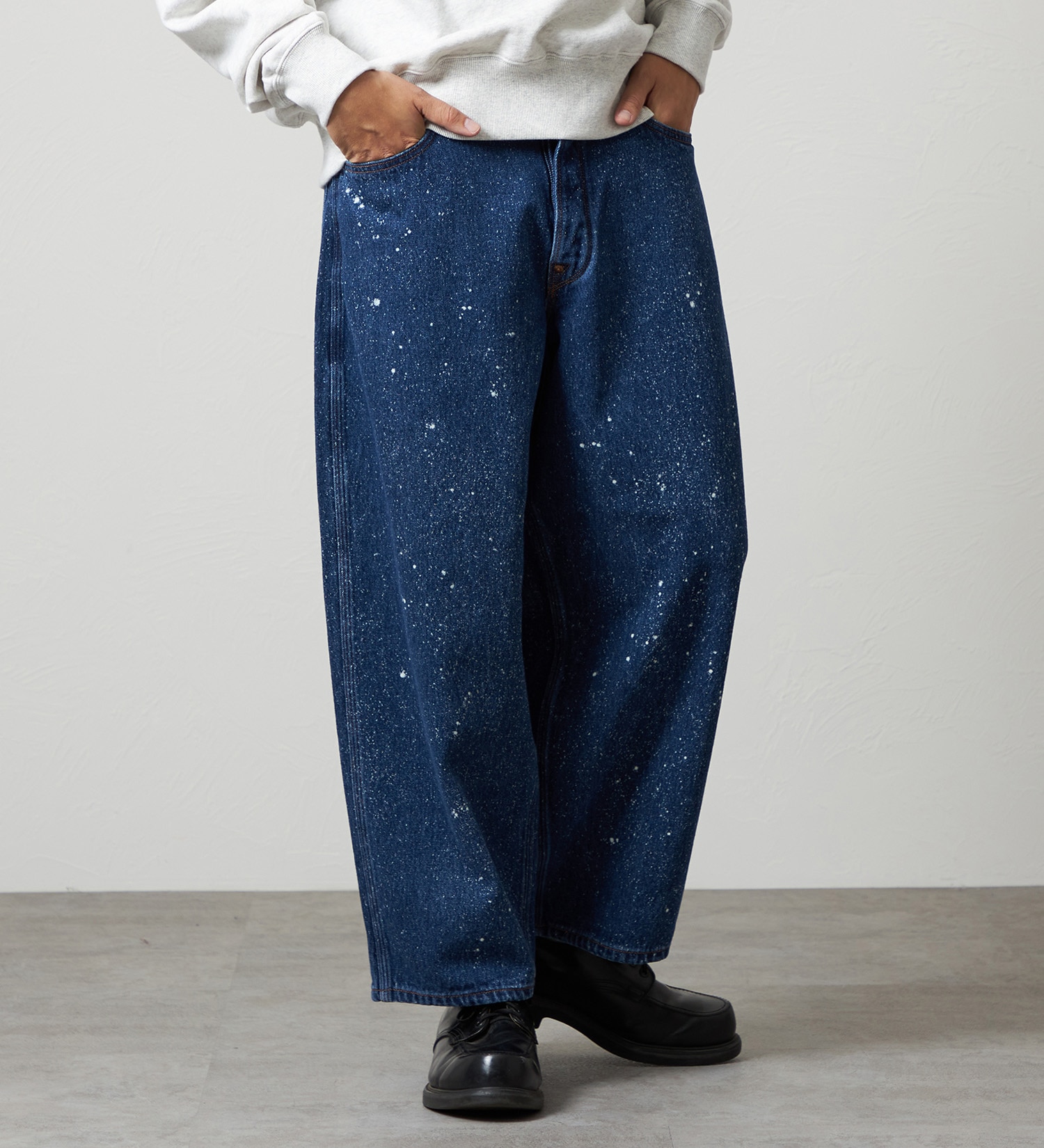 Lee(リー)のSUPERSIZED ビッグシルエットカウボーイデニムパンツ/ギャラクティックウォッシュ セットアップ対応|パンツ/デニム/ジーンズパンツ/メンズ|中色ブルー