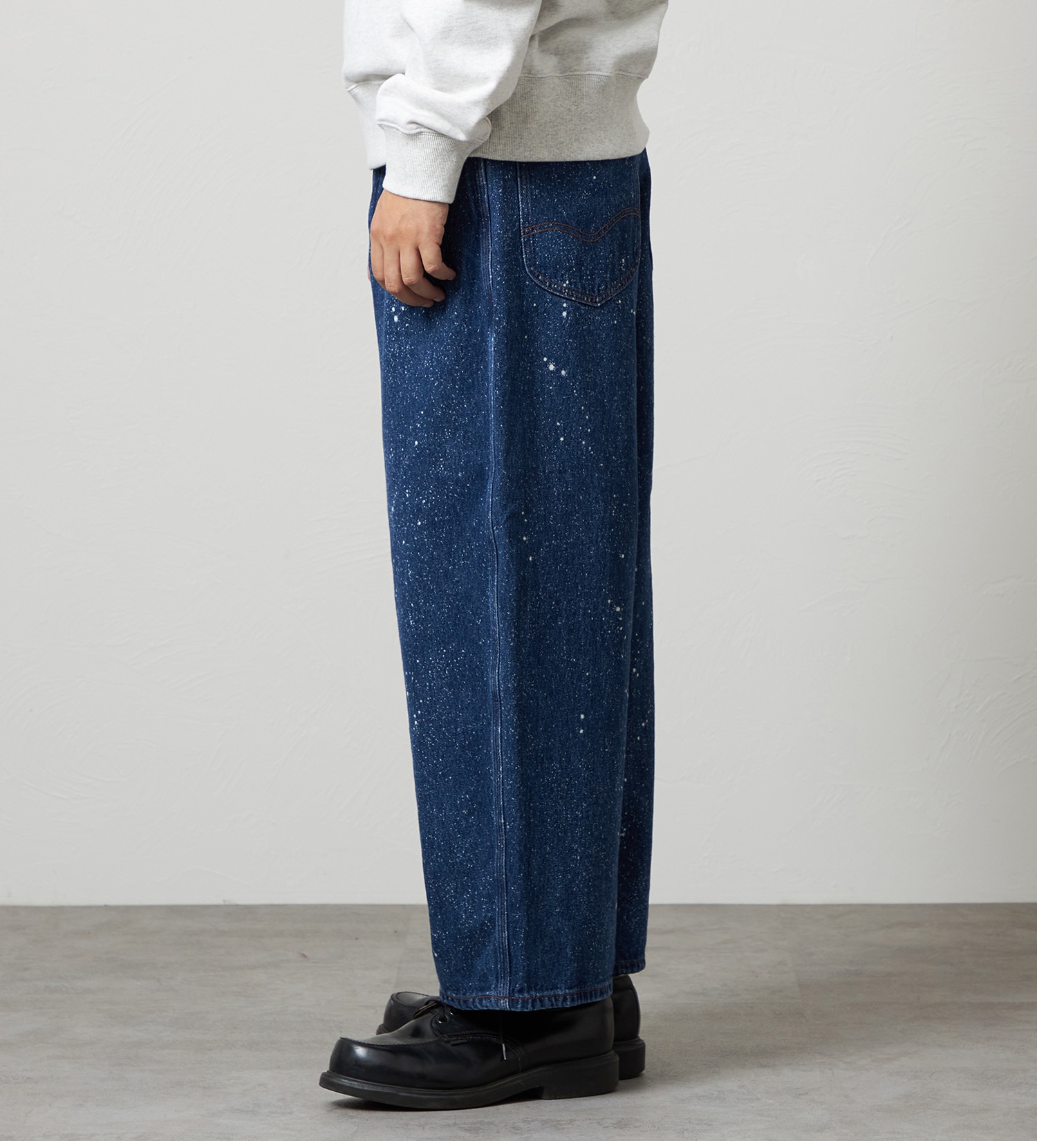 Lee(リー)のSUPERSIZED ビッグシルエットカウボーイデニムパンツ/ギャラクティックウォッシュ セットアップ対応|パンツ/デニム/ジーンズパンツ/メンズ|中色ブルー