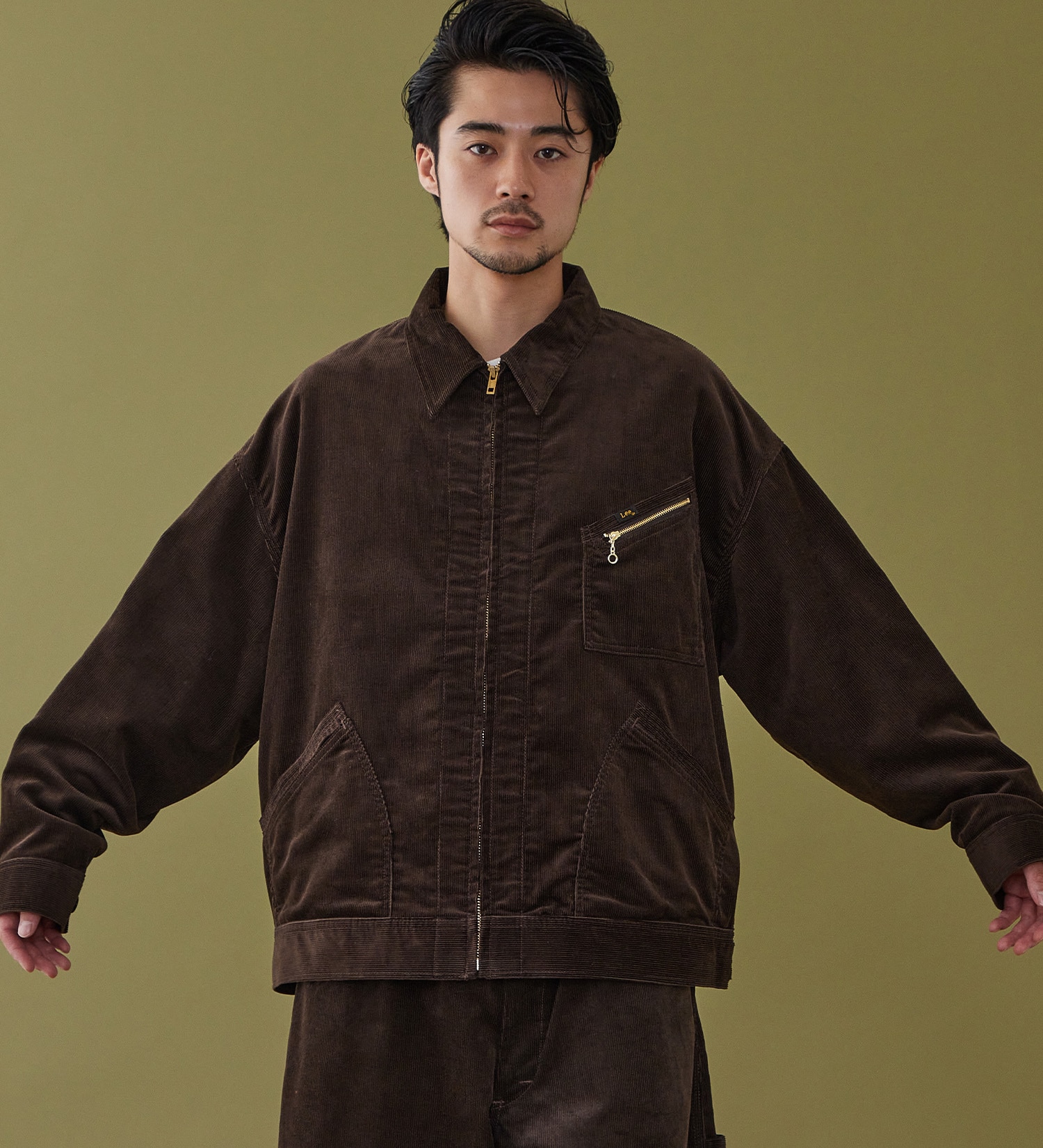 Lee(リー)のSUPERSIZED ビッグシルエットジップアップコーデュロイジャケット/DUNGAREES セットアップ対応|ジャケット/アウター/その他アウター/メンズ|ブラウン
