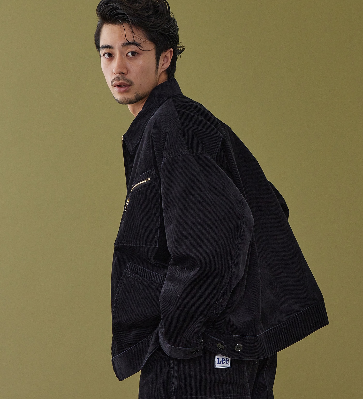 Lee(リー)のSUPERSIZED ビッグシルエットジップアップコーデュロイジャケット/DUNGAREES セットアップ対応|ジャケット/アウター/その他アウター/メンズ|チャコール