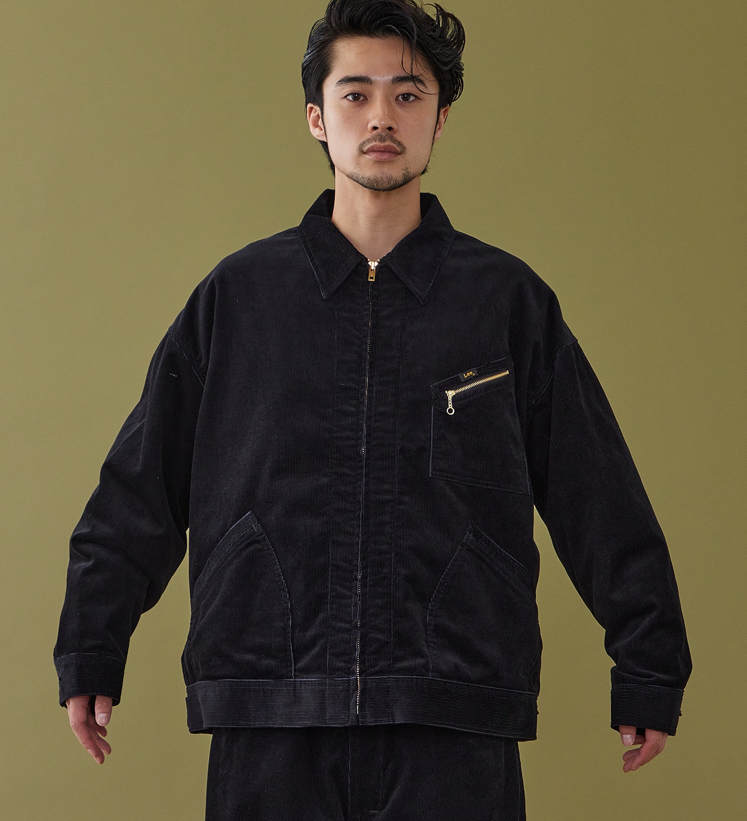 Lee(リー)のSUPERSIZED ビッグシルエットジップアップコーデュロイジャケット/DUNGAREES セットアップ対応|ジャケット/アウター/その他アウター/メンズ|チャコール